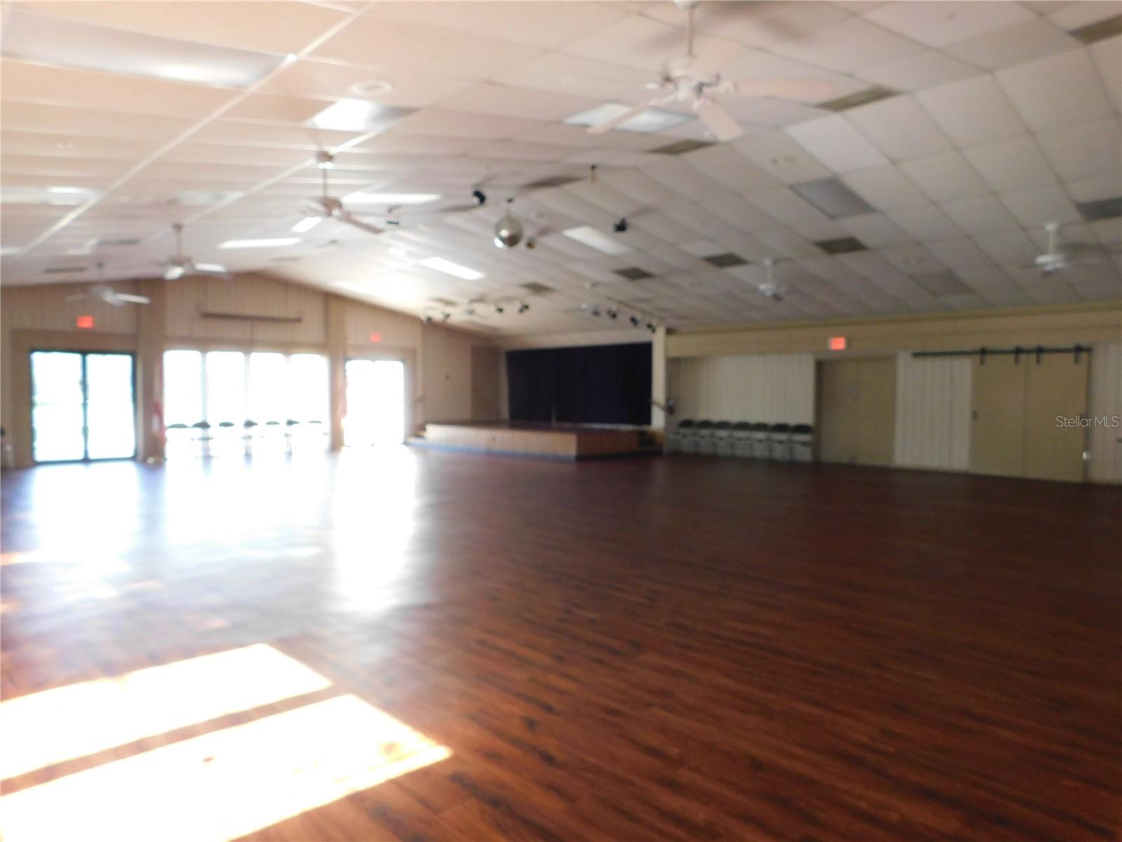 8020 HUNTERS WHIP ROW — photo 37