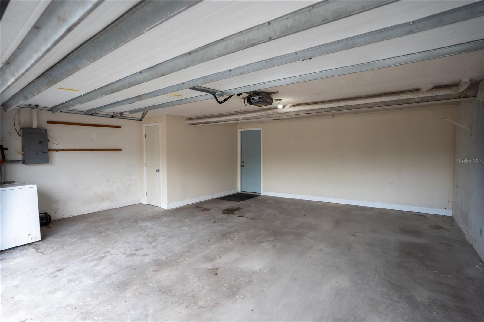 5409 SWEETWATER TERRACE CIR — photo 25