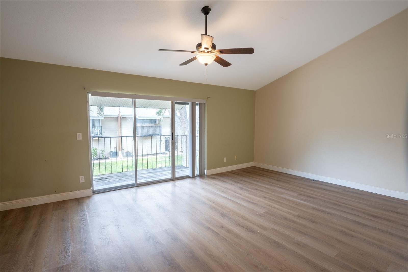 5409 SWEETWATER TERRACE CIR — photo 6