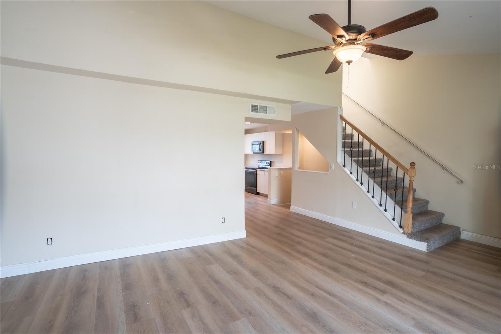 5409 SWEETWATER TERRACE CIR — photo 8