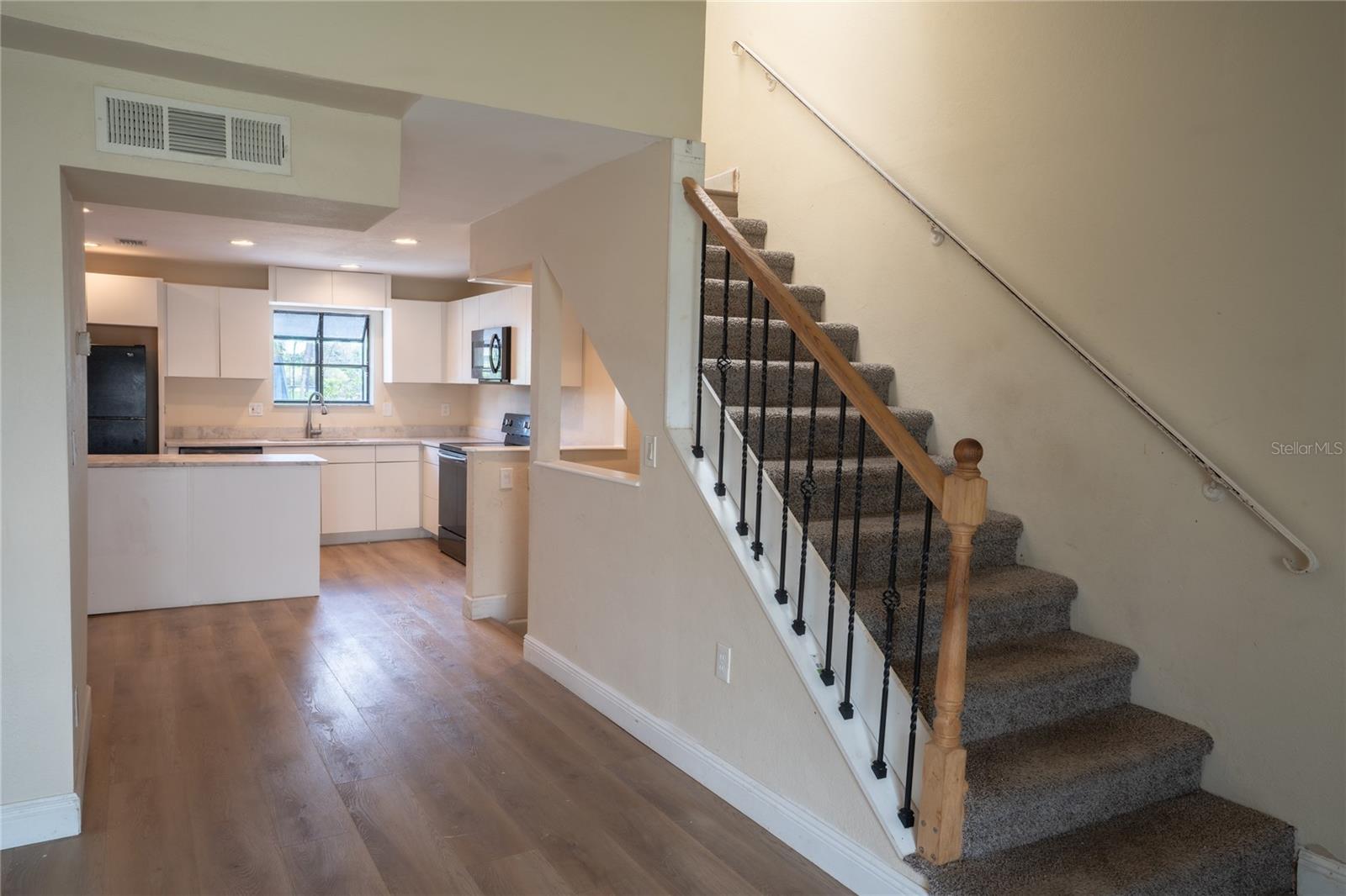 5409 SWEETWATER TERRACE CIR — photo 9