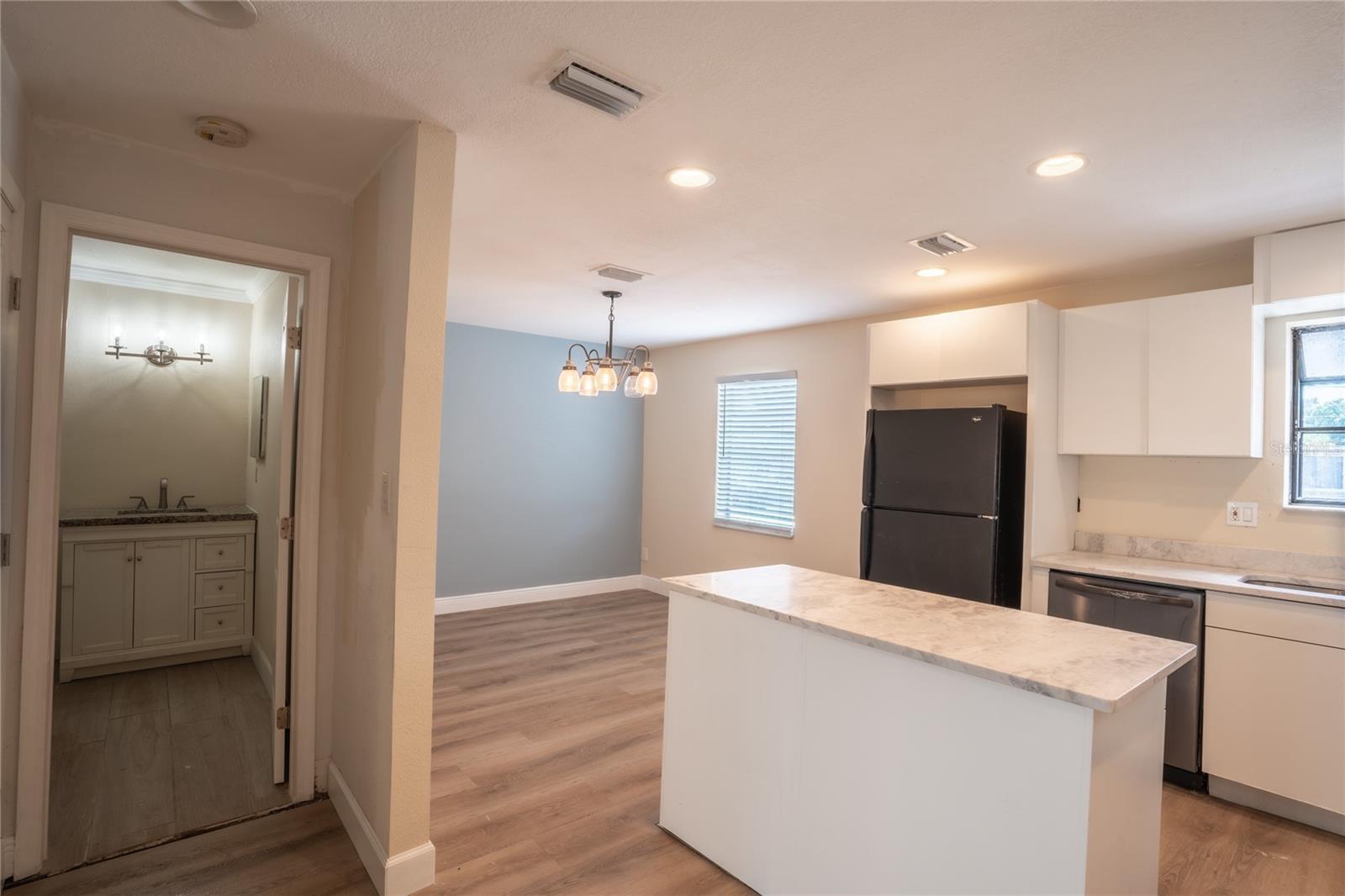 5409 SWEETWATER TERRACE CIR — photo 11