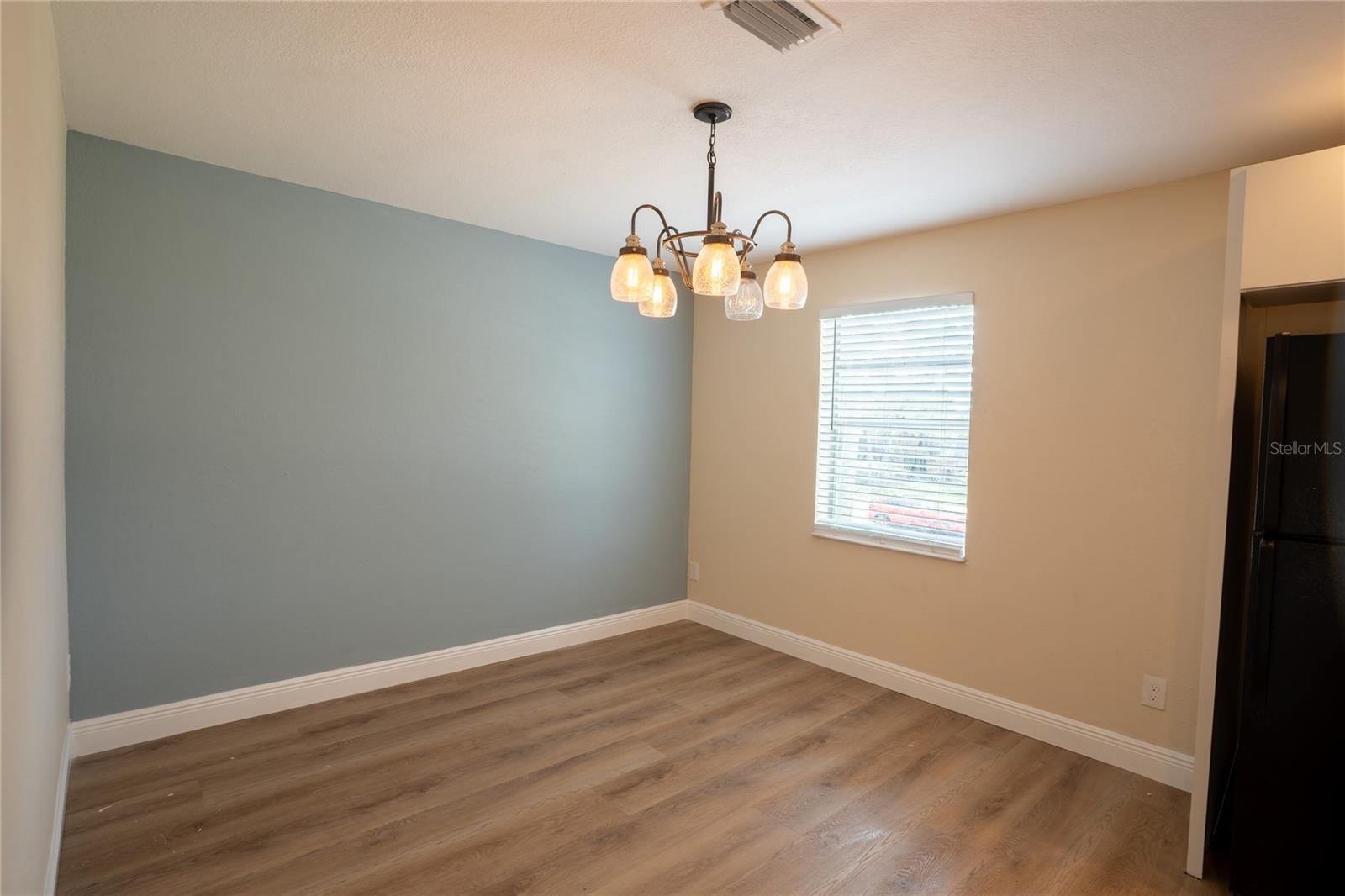 5409 SWEETWATER TERRACE CIR — photo 13