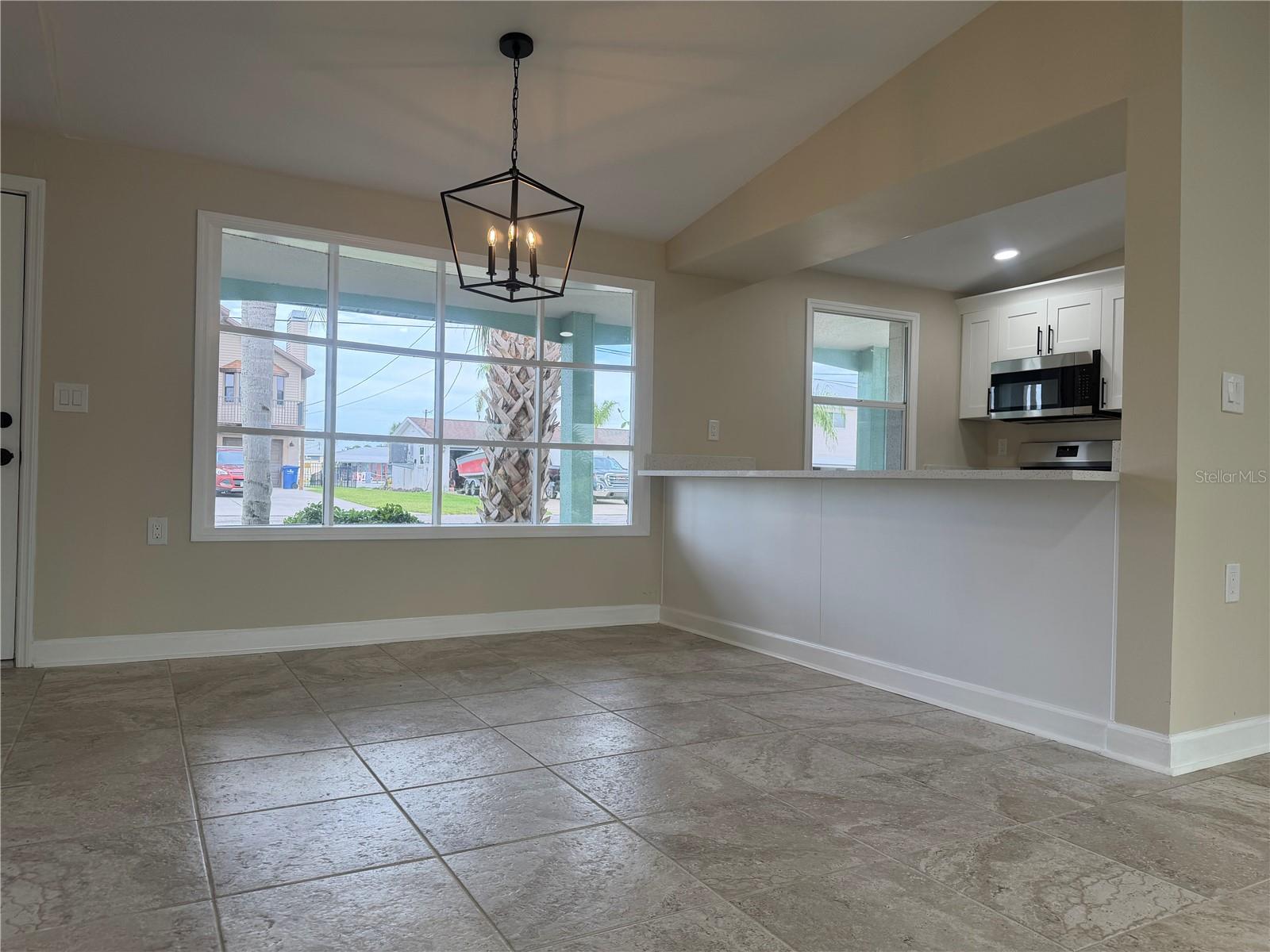 13423 SUSAN DR — photo 6