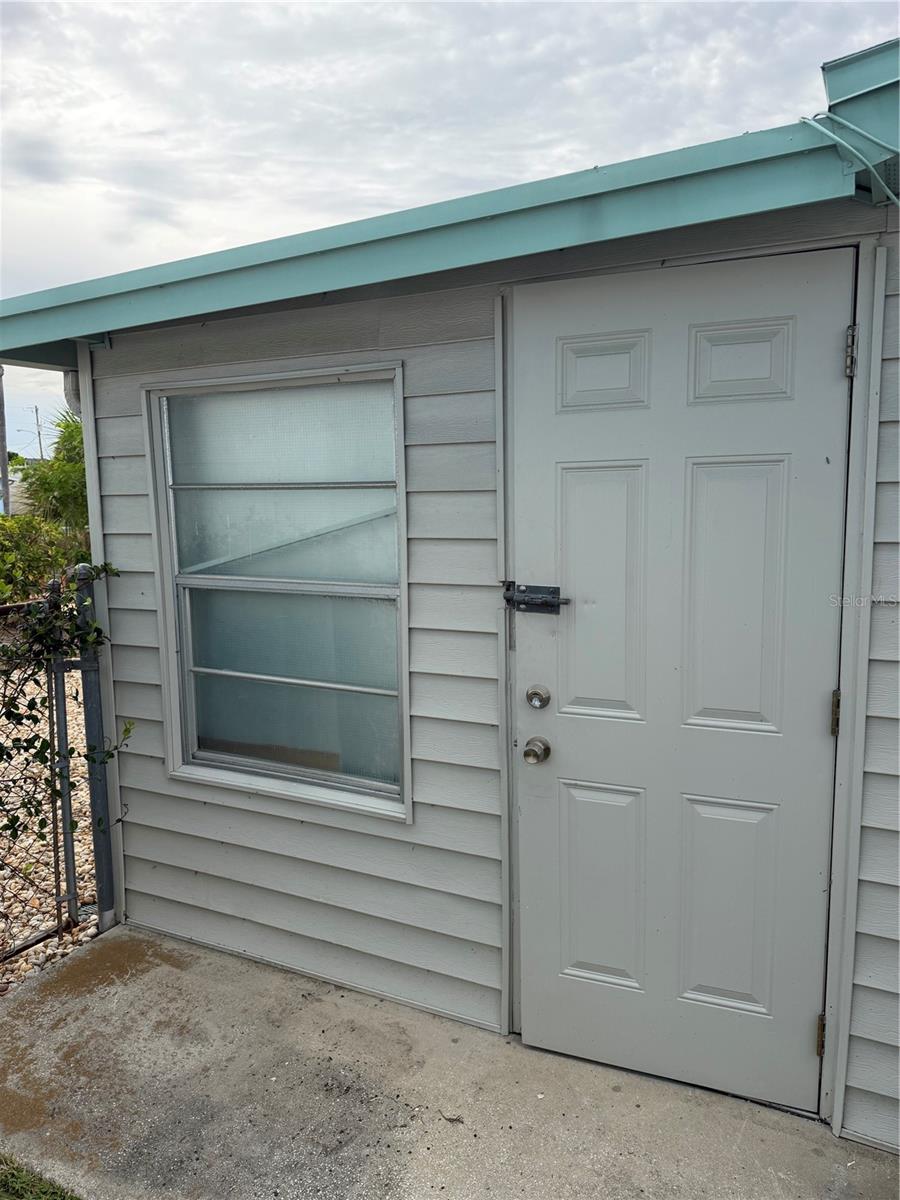 13423 SUSAN DR — photo 41