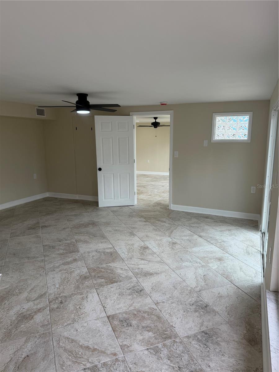 13423 SUSAN DR — photo 9