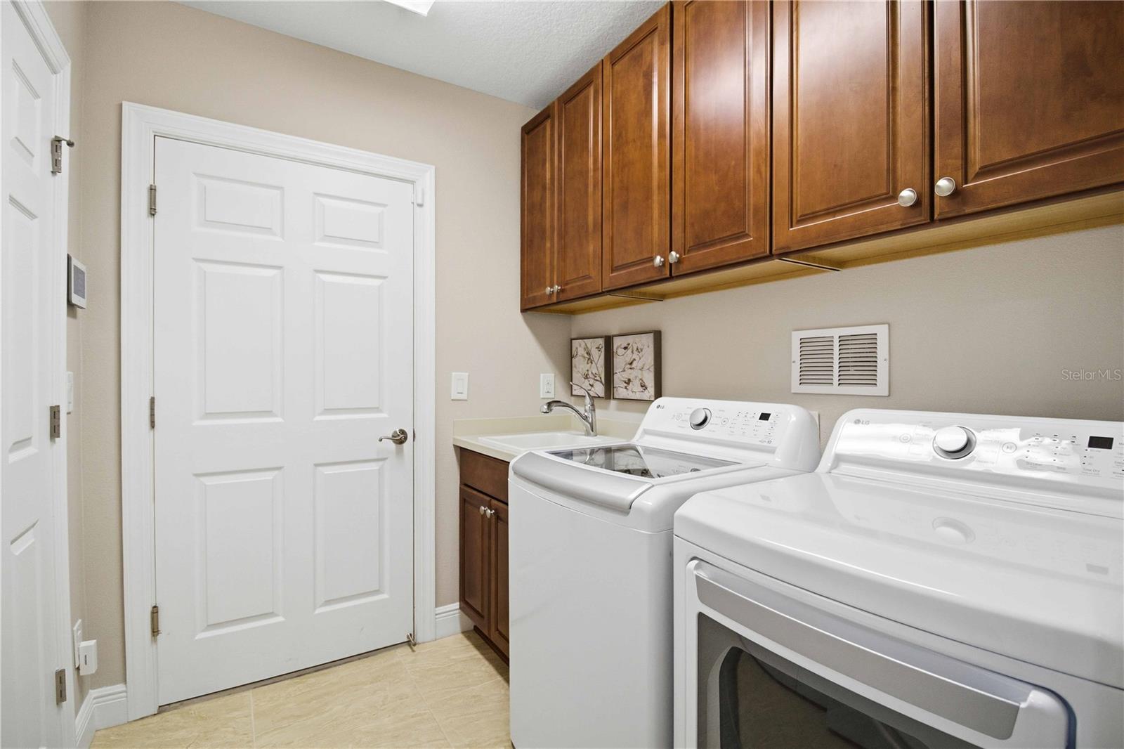 178 BELLA VISTA TER #22B — photo 16