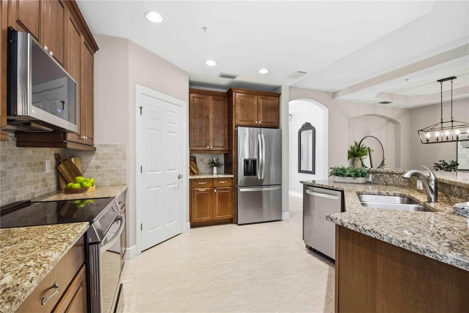 178 BELLA VISTA TER #22B — photo 9