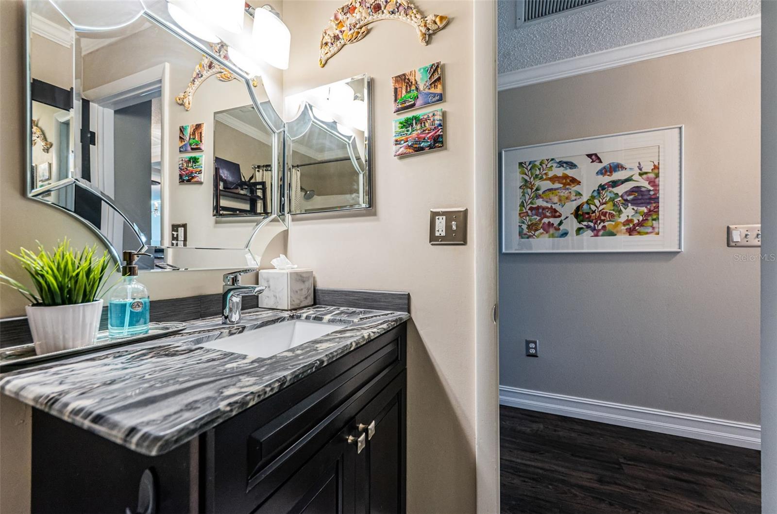 100 BLUFF VIEW DR #211C — photo 38