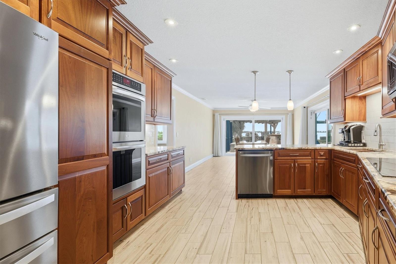 6065 MANASOTA KEY RD — photo 31