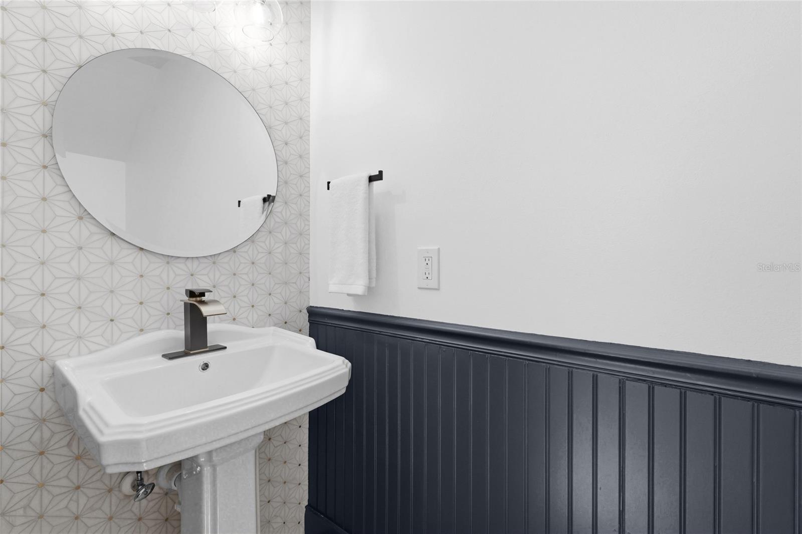 4074 REDBIRD CIR — photo 38