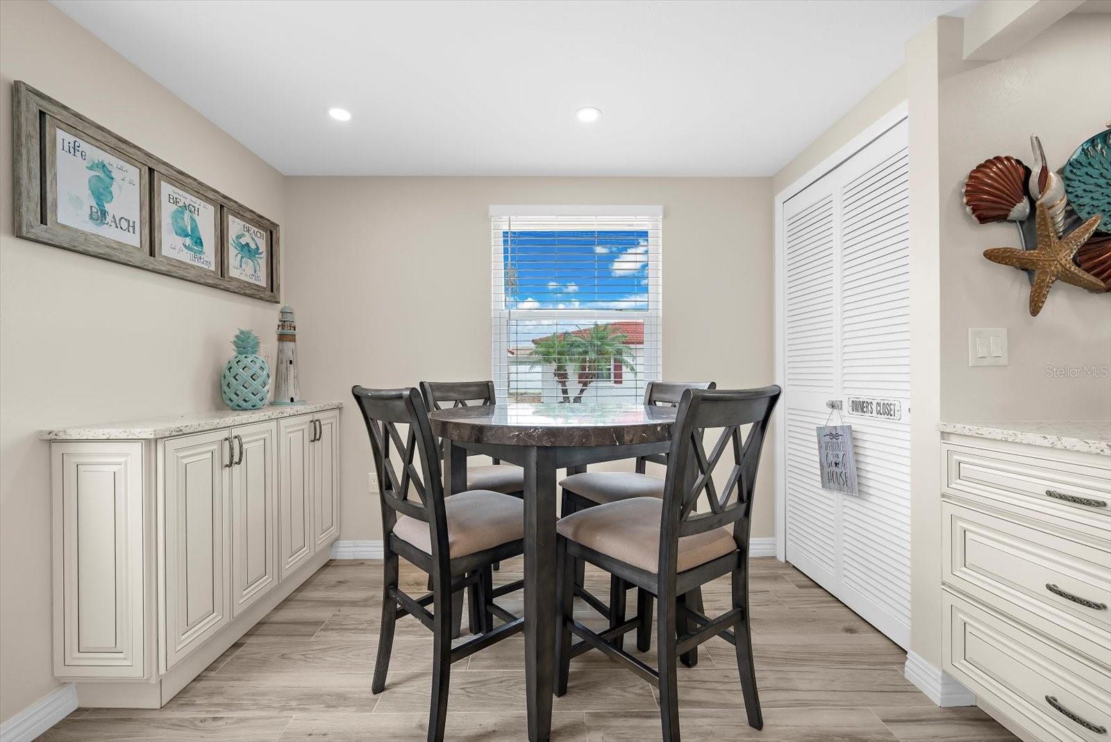 6154 MIDNIGHT PASS RD #B1 — photo 12