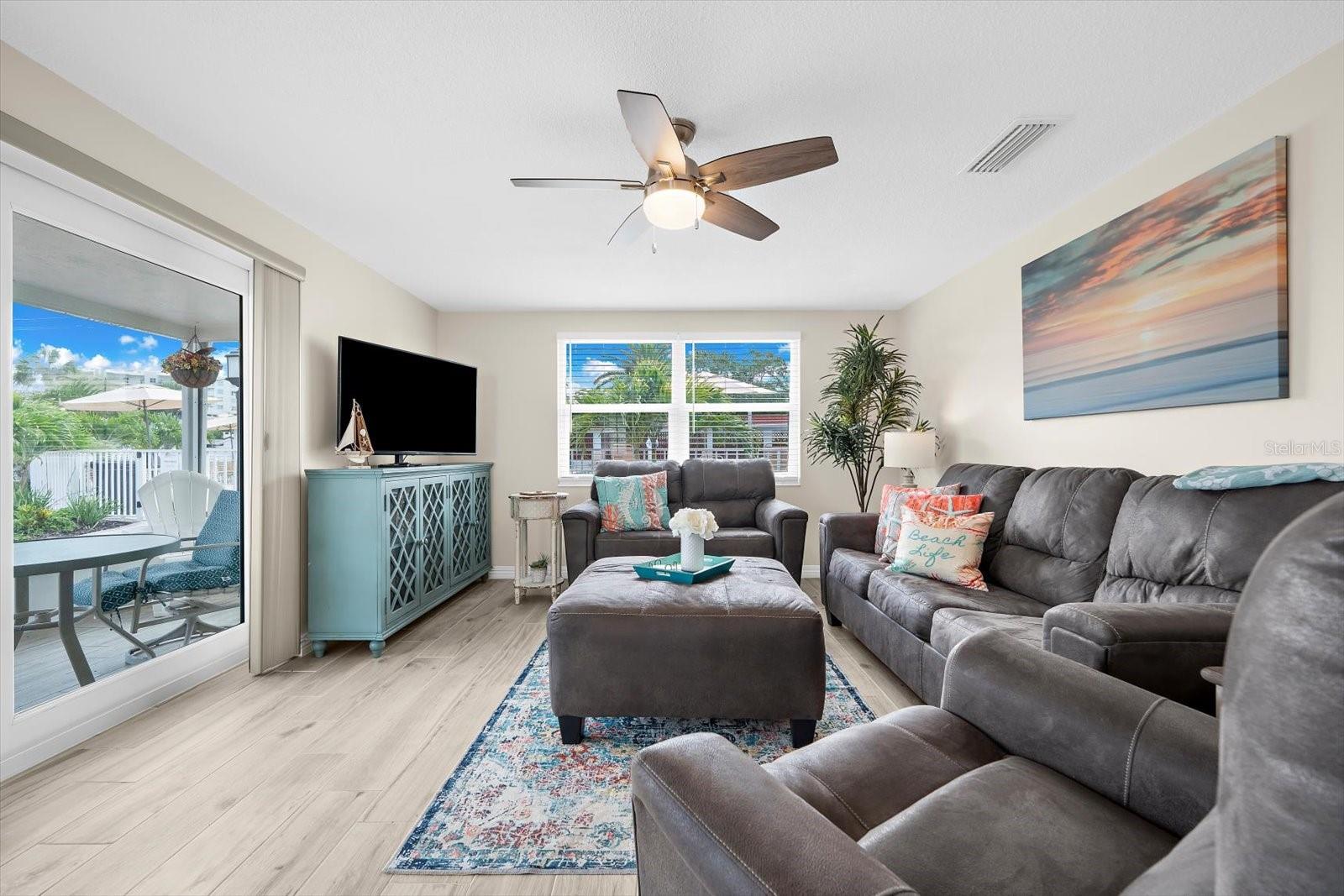 6154 MIDNIGHT PASS RD #B1 — photo 13