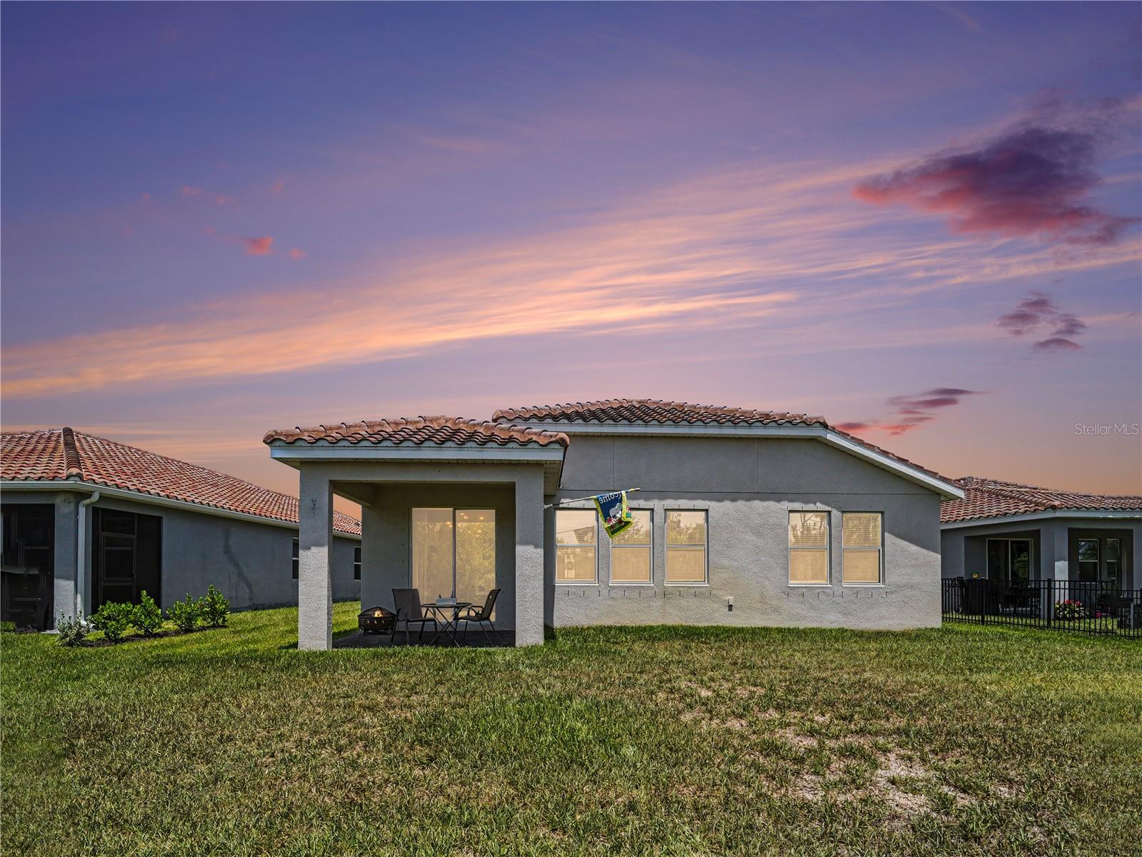 293 DAYLILY BLVD — photo 35