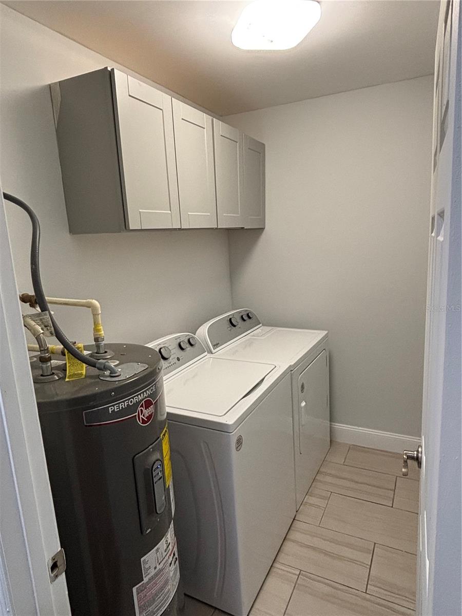 1319 S MICHIGAN AVE — photo 15