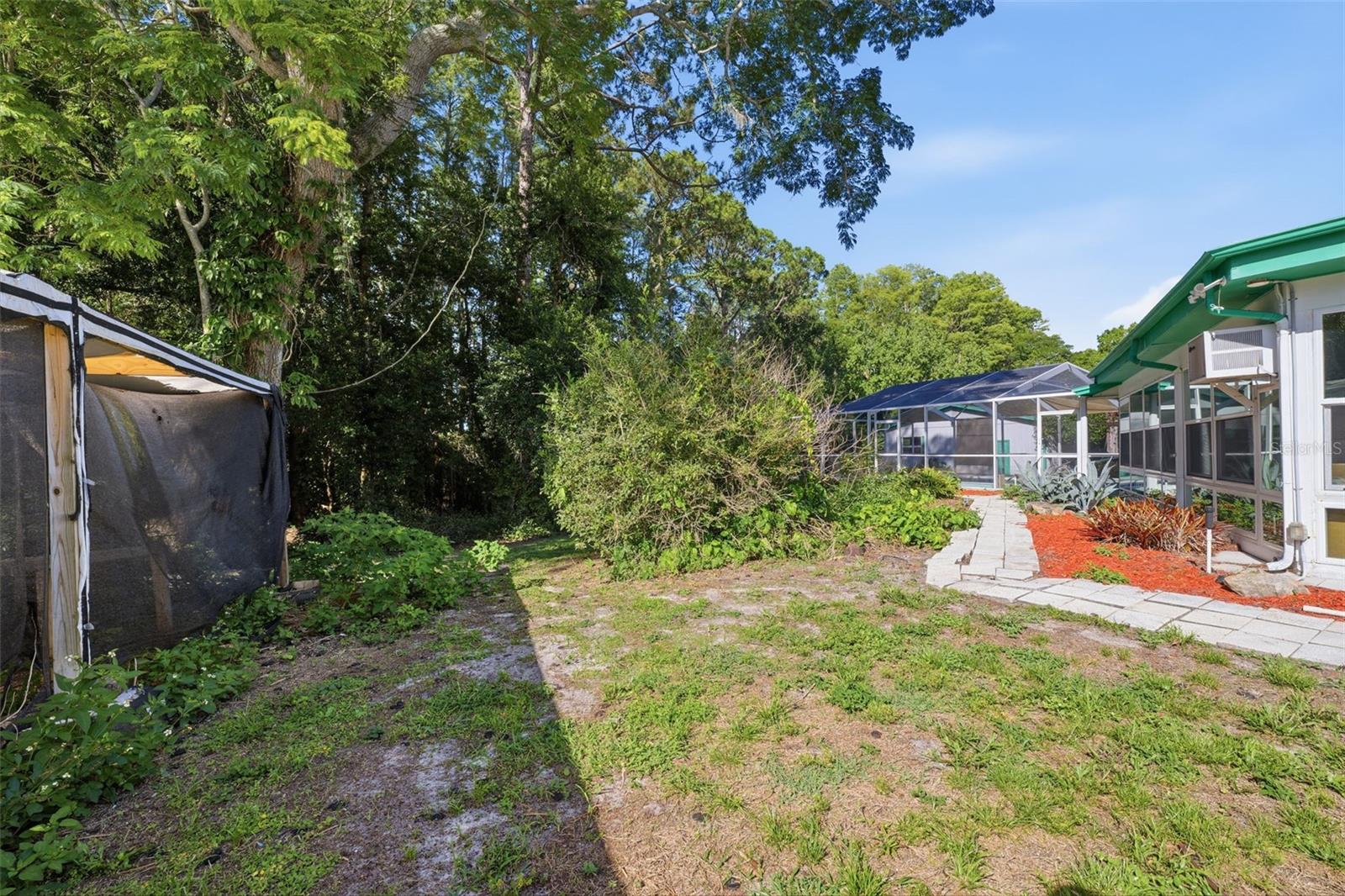9116 LAKEVIEW DR — photo 48