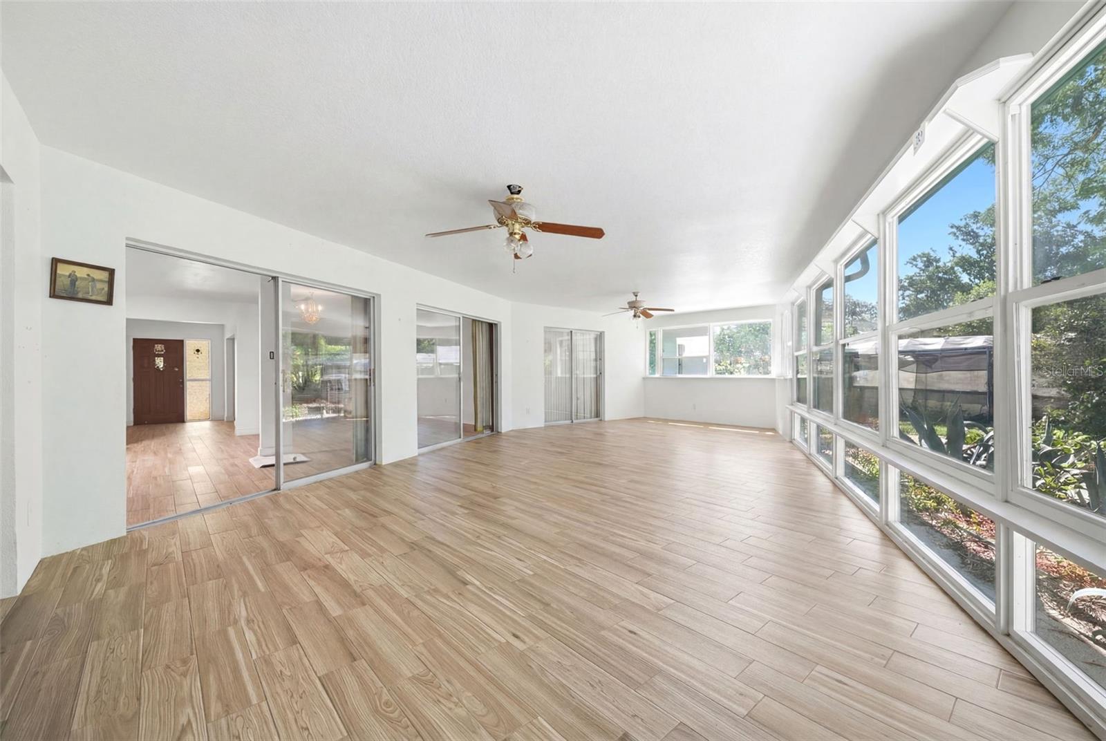 9116 LAKEVIEW DR — photo 14