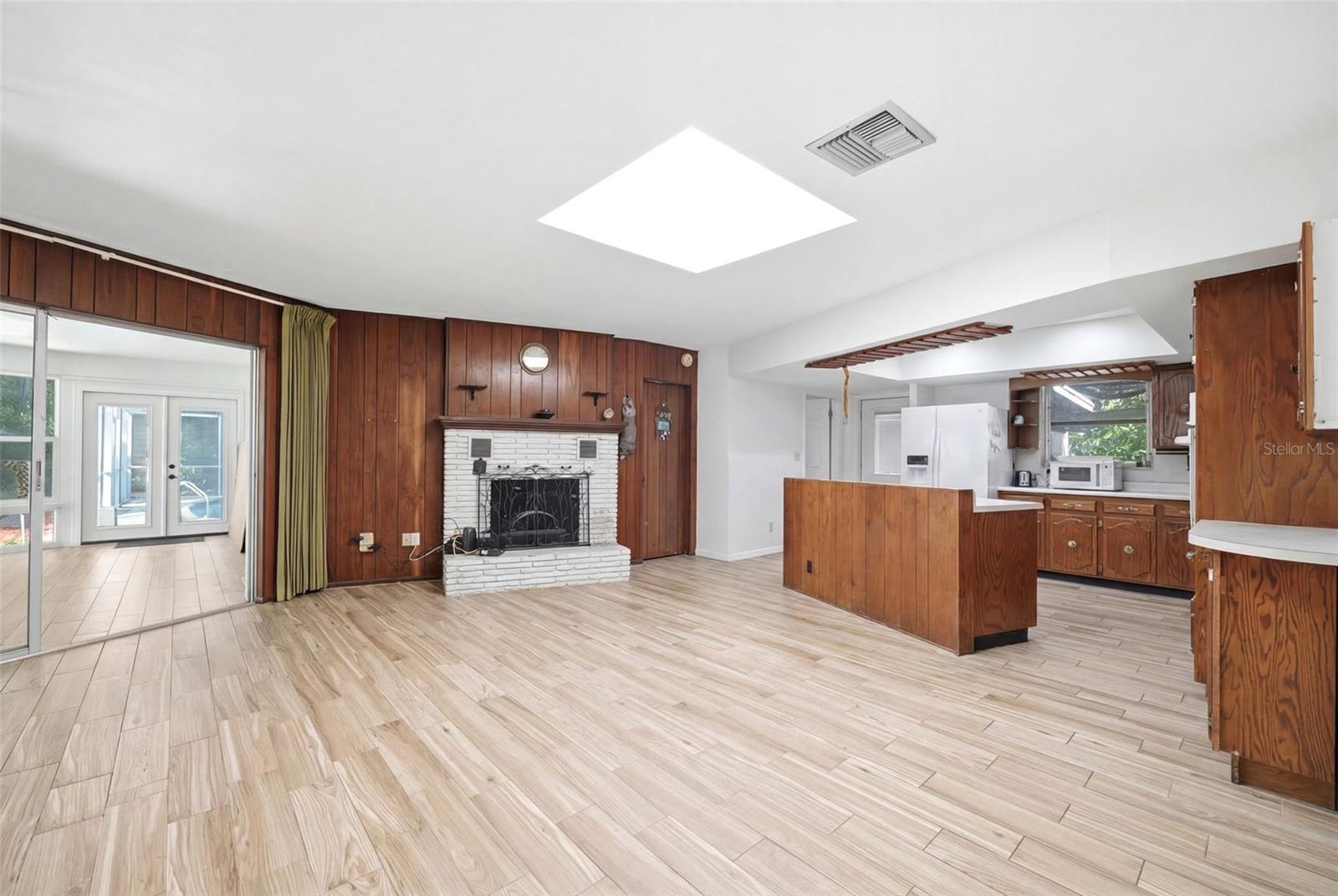 9116 LAKEVIEW DR — photo 15