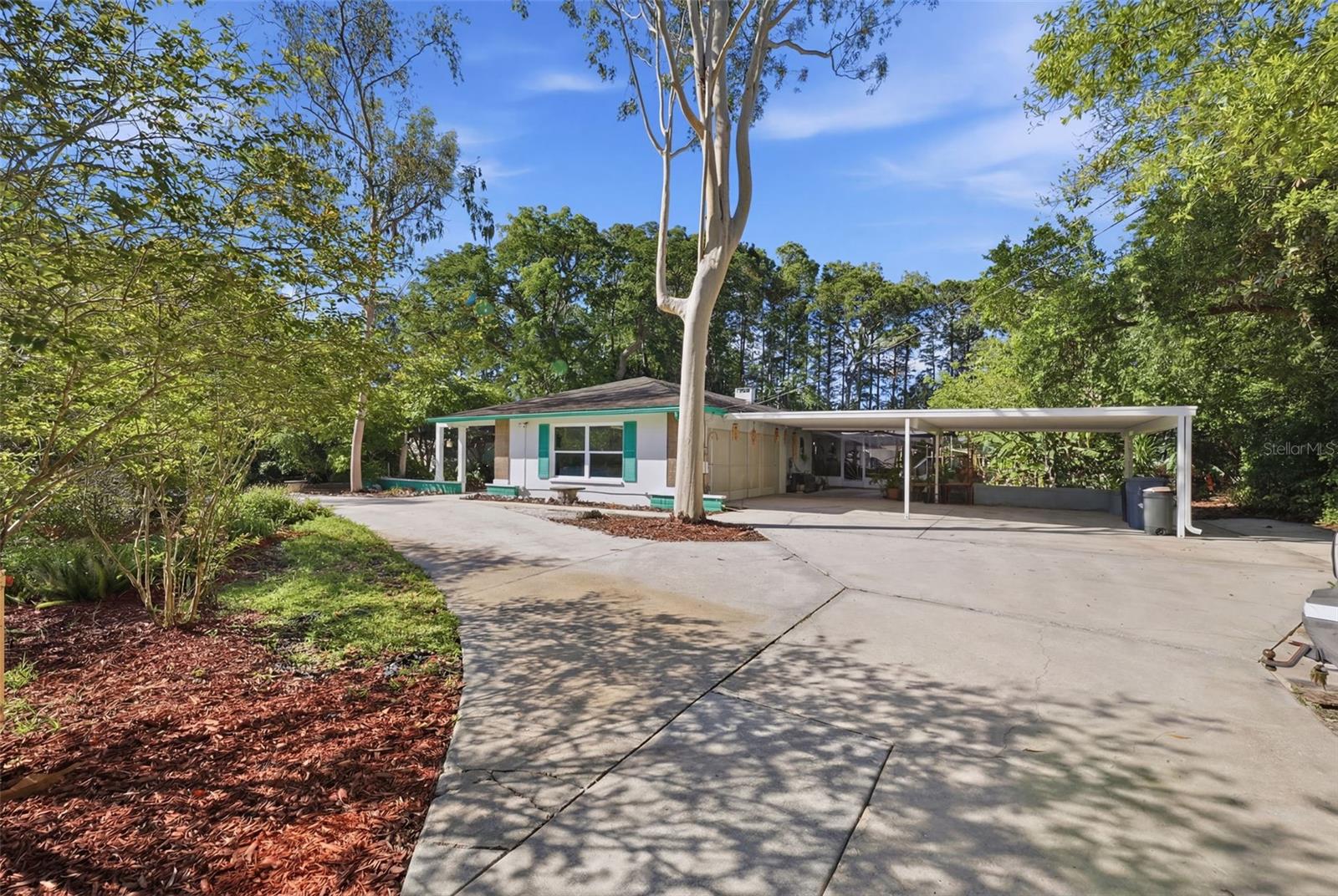 9116 LAKEVIEW DR — photo 4
