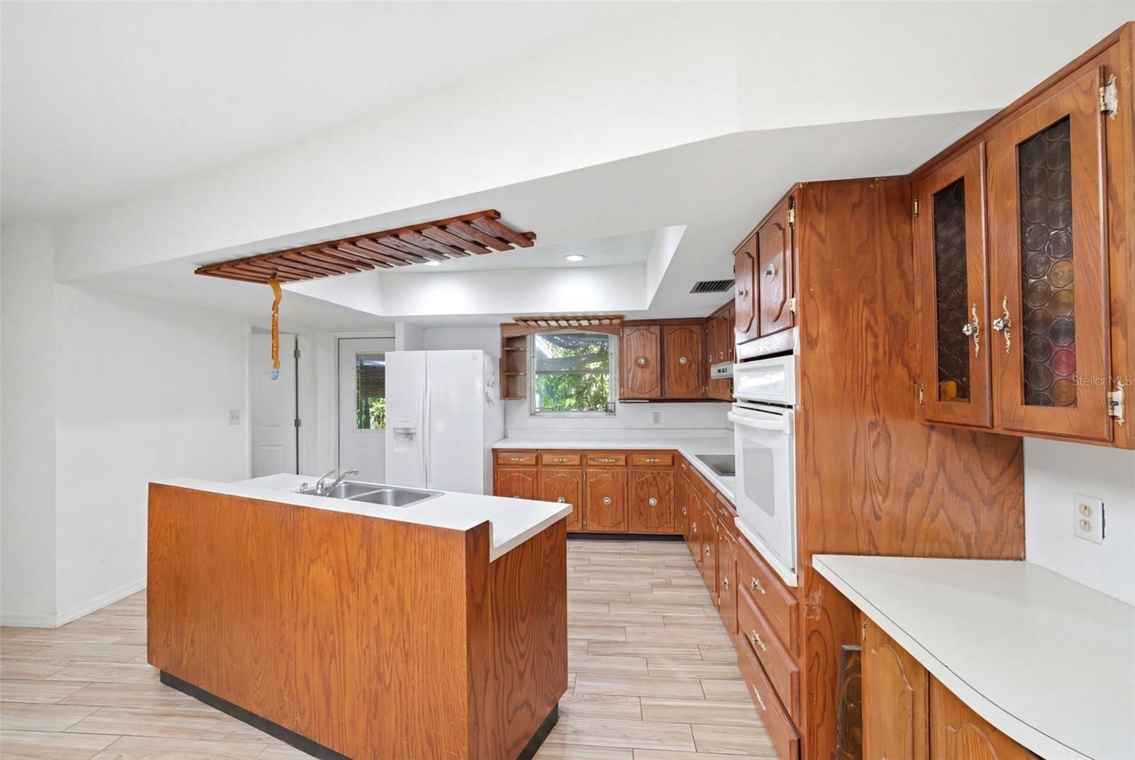 9116 LAKEVIEW DR — photo 16