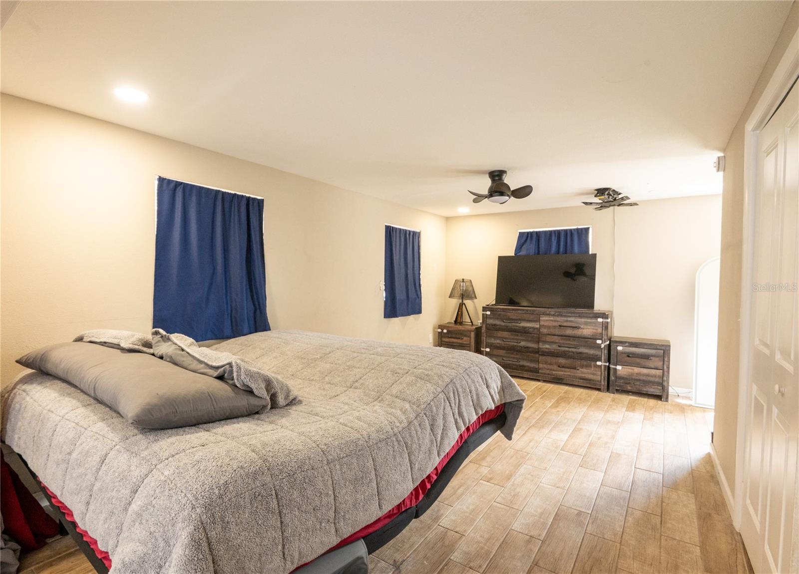 1050 DEAL LN — photo 6