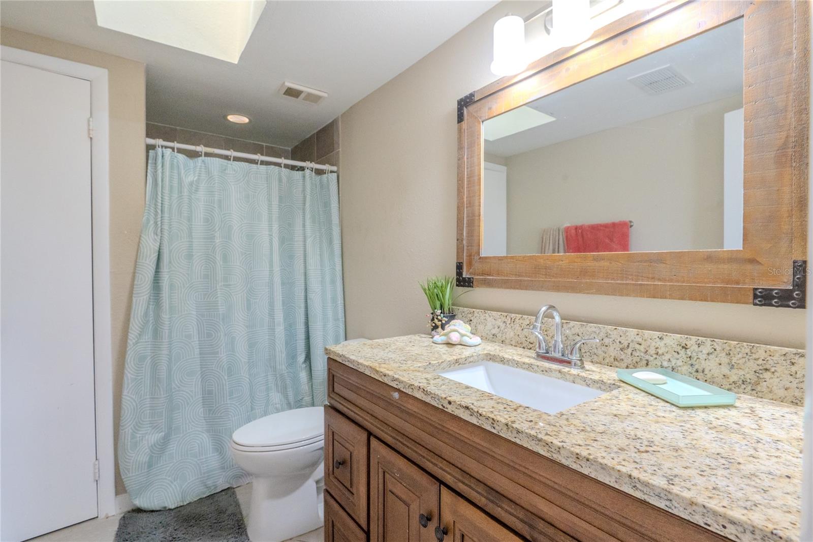 1050 DEAL LN — photo 8