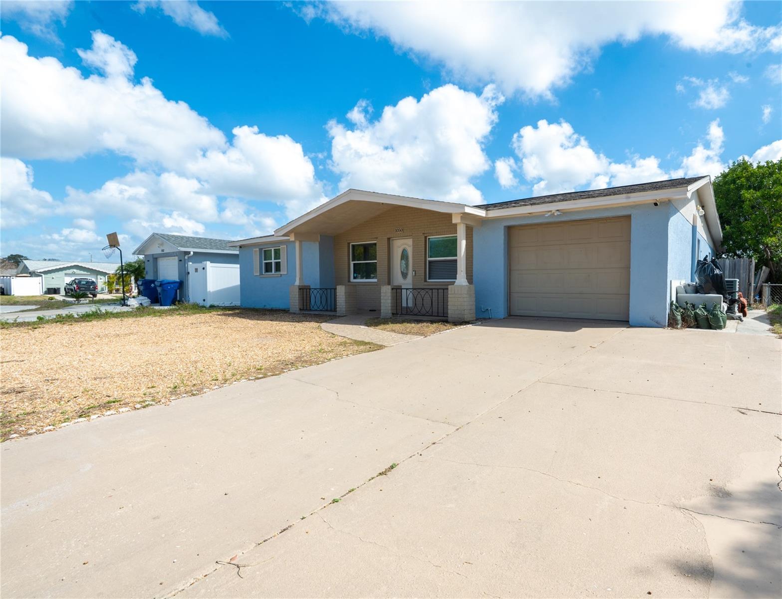 1050 DEAL LN — photo 2