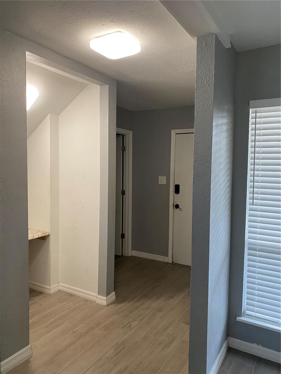 4394 SANDNER DR — photo 5