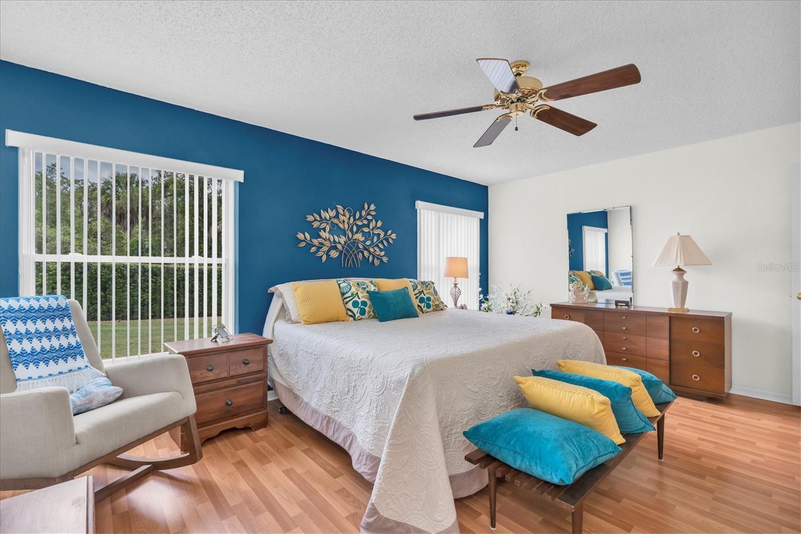 11250 HOLLANDER AVE — photo 27
