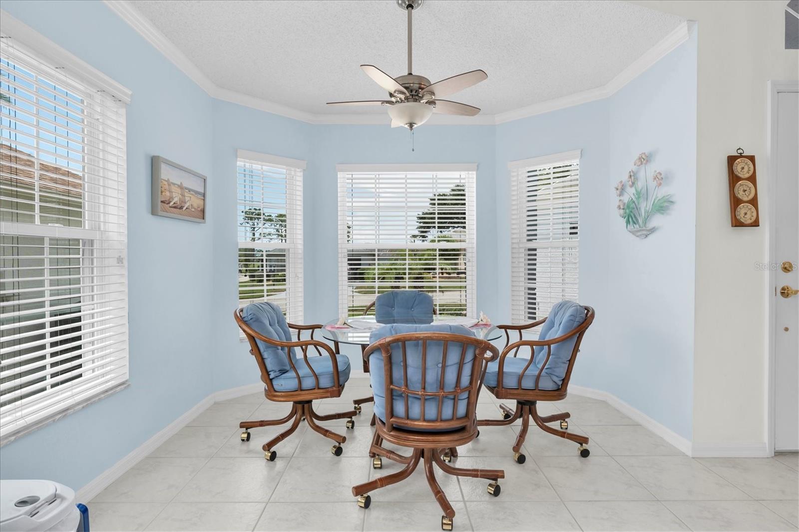 11250 HOLLANDER AVE — photo 18