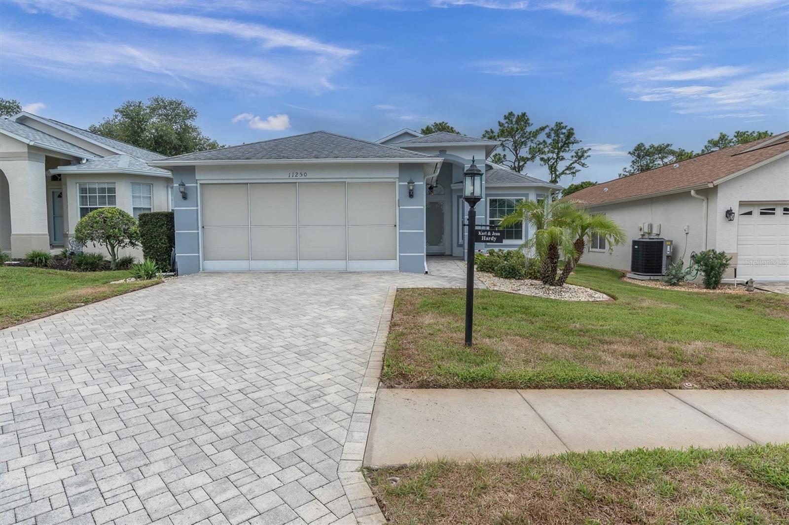 11250 HOLLANDER AVE — photo 45