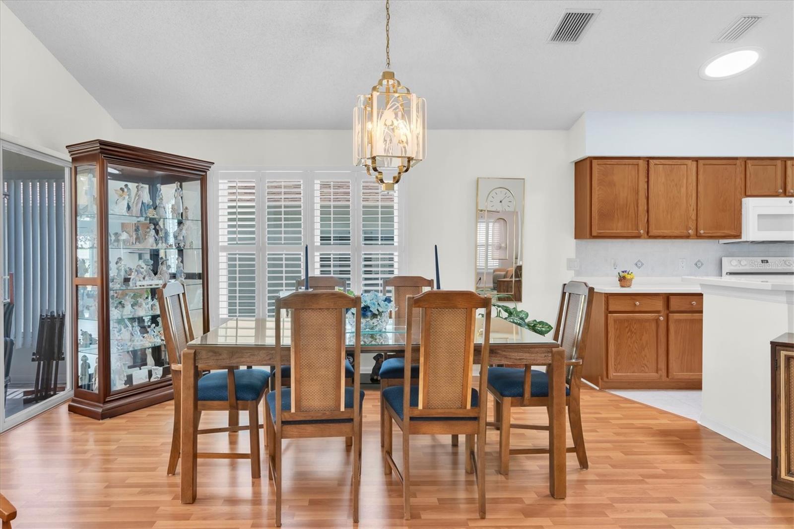 11250 HOLLANDER AVE — photo 10