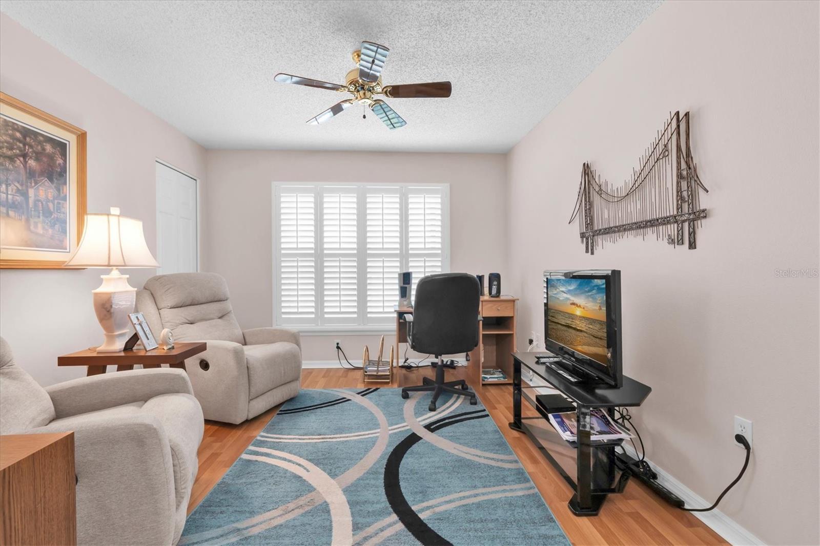11250 HOLLANDER AVE — photo 23