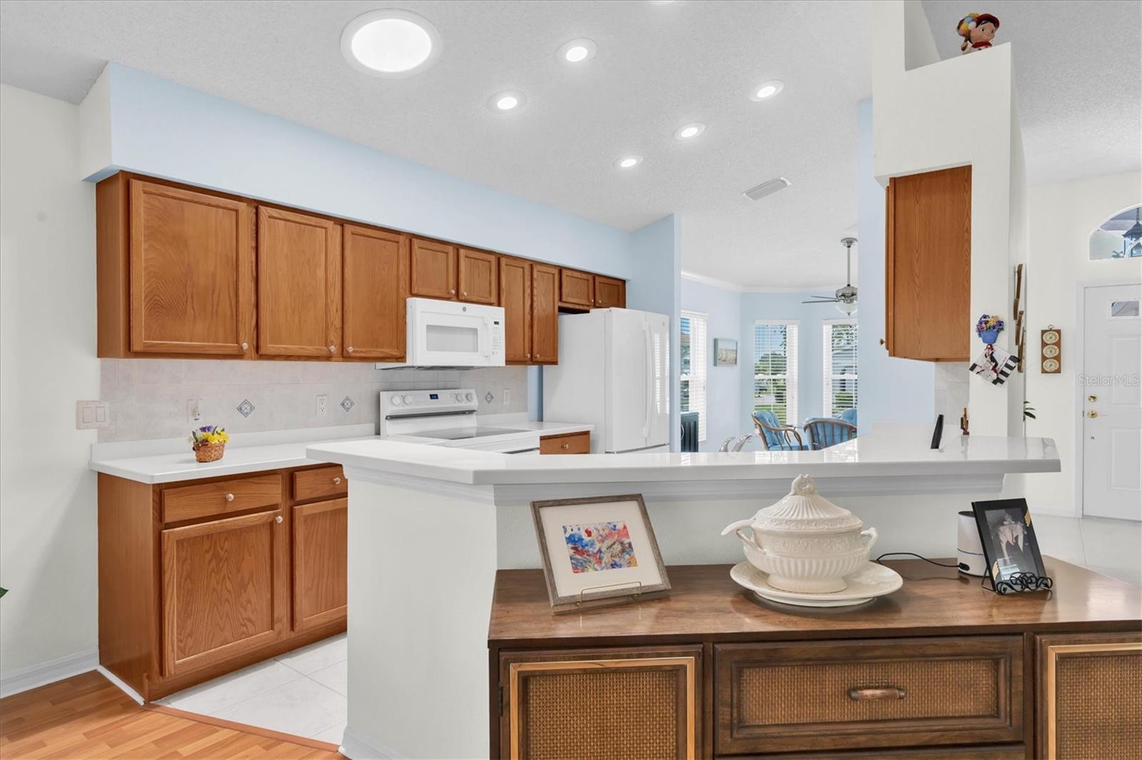 11250 HOLLANDER AVE — photo 12