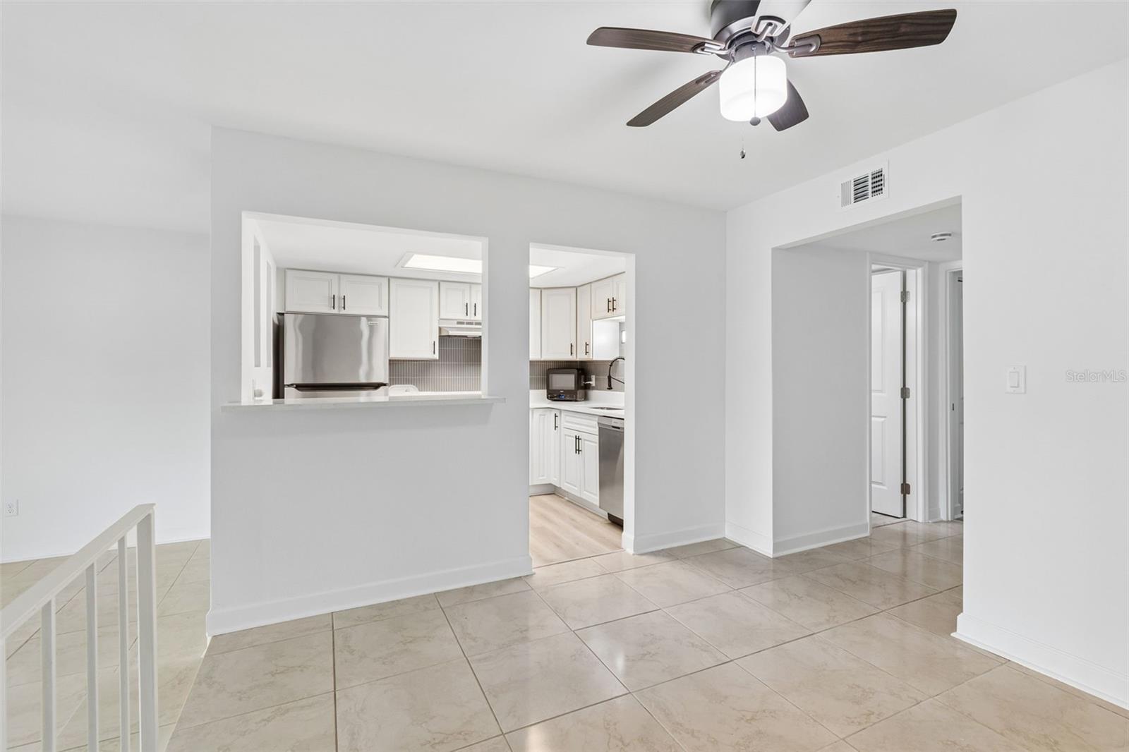 552 PLAZA SEVILLE CT #97 — photo 6