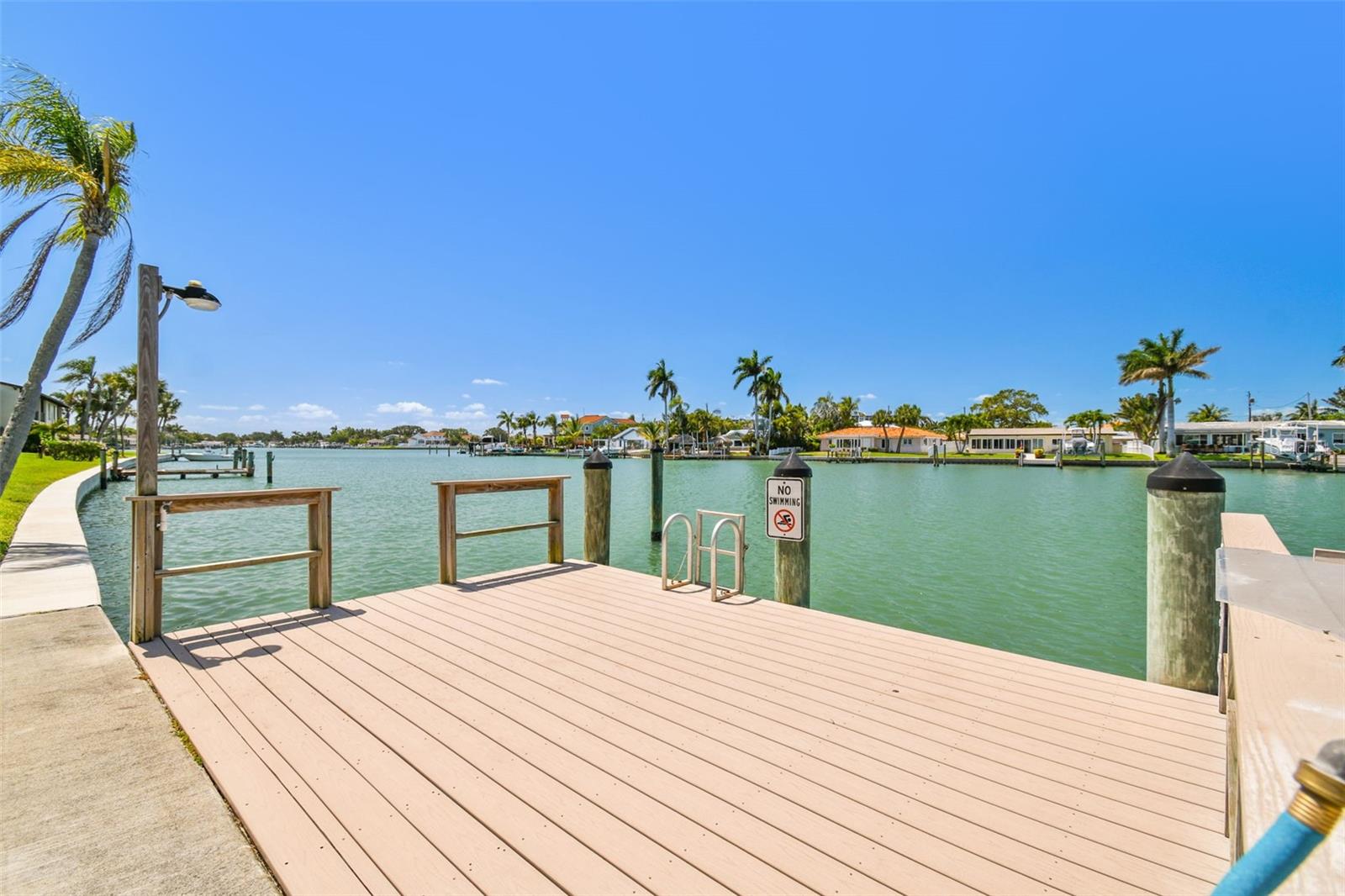 552 PLAZA SEVILLE CT #97 — photo 42
