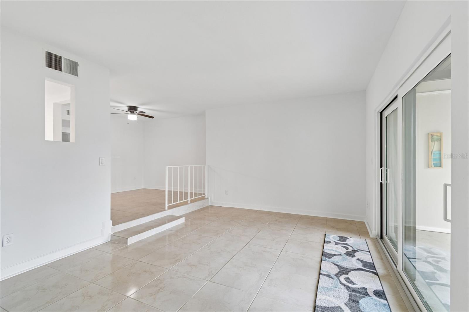 552 PLAZA SEVILLE CT #97 — photo 4