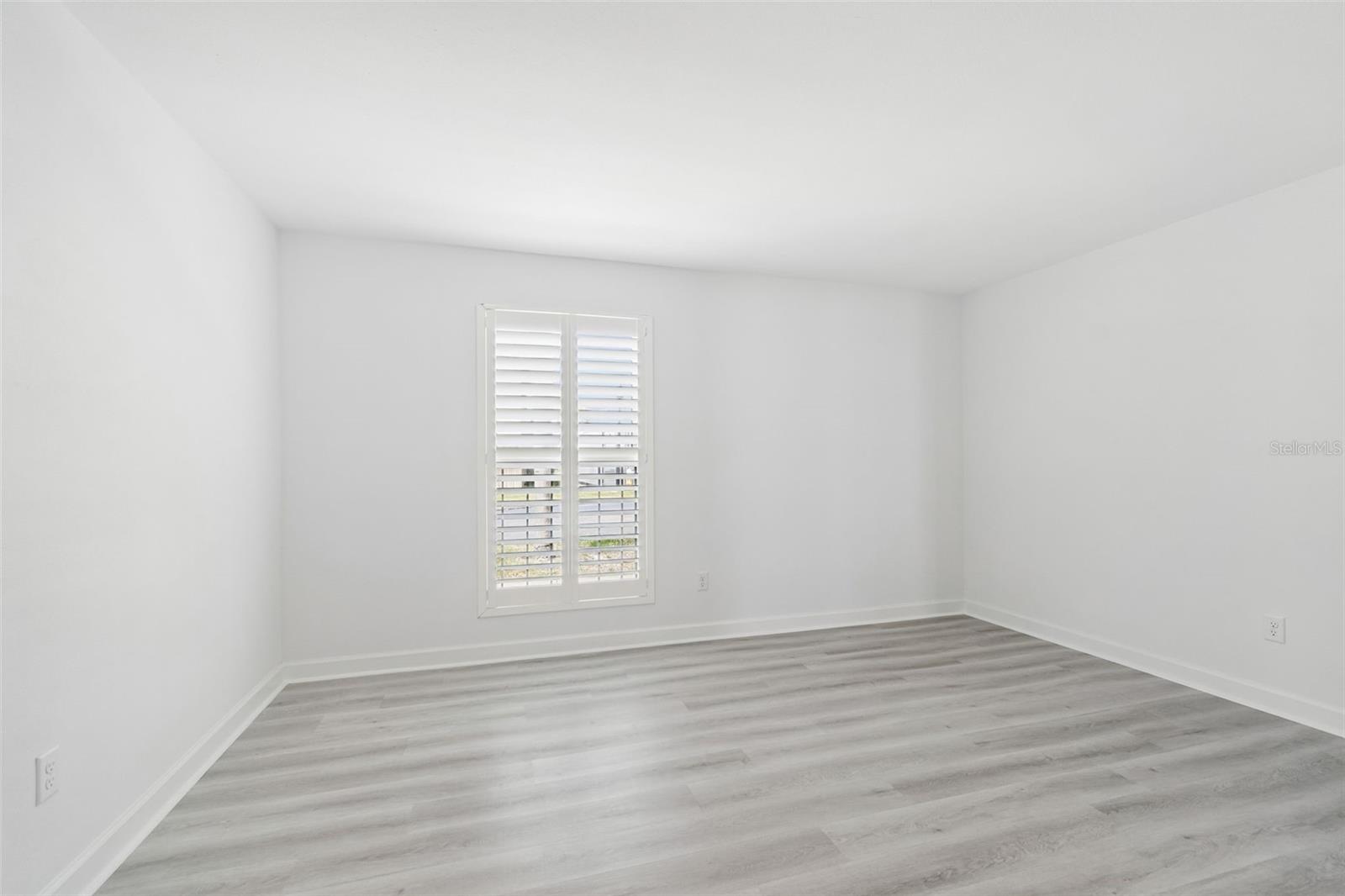 552 PLAZA SEVILLE CT #97 — photo 16
