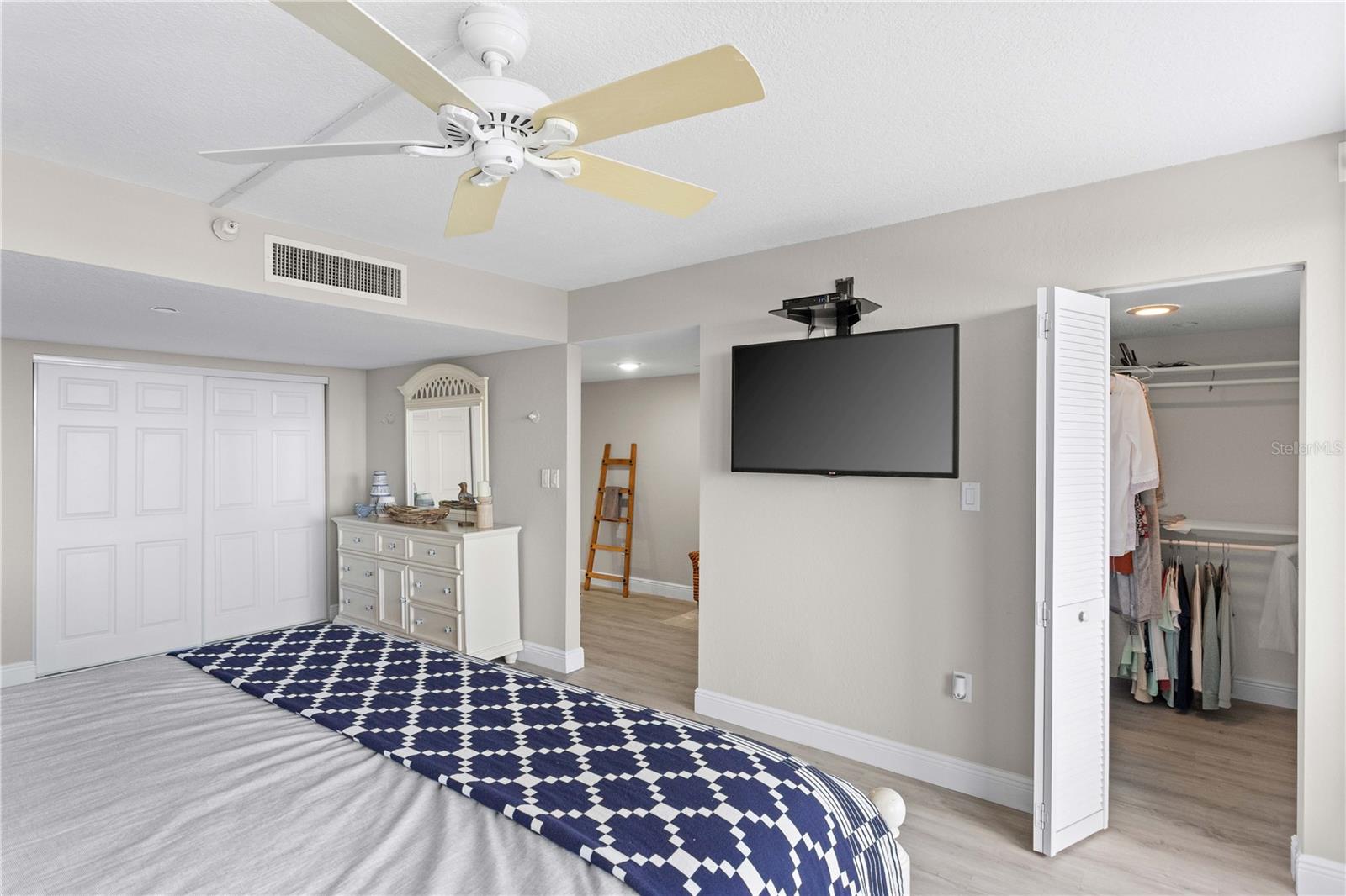 1250 GULF BLVD #302 — photo 33