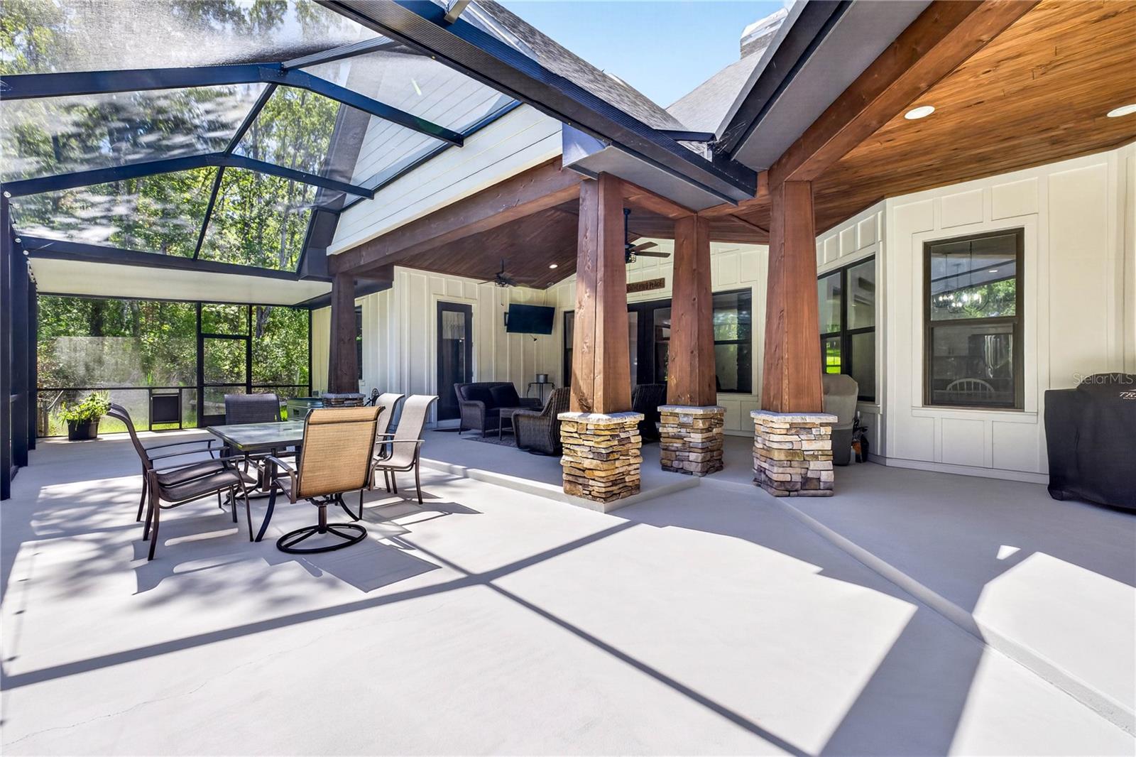 17265 MEADOW BLUFF VW — photo 18