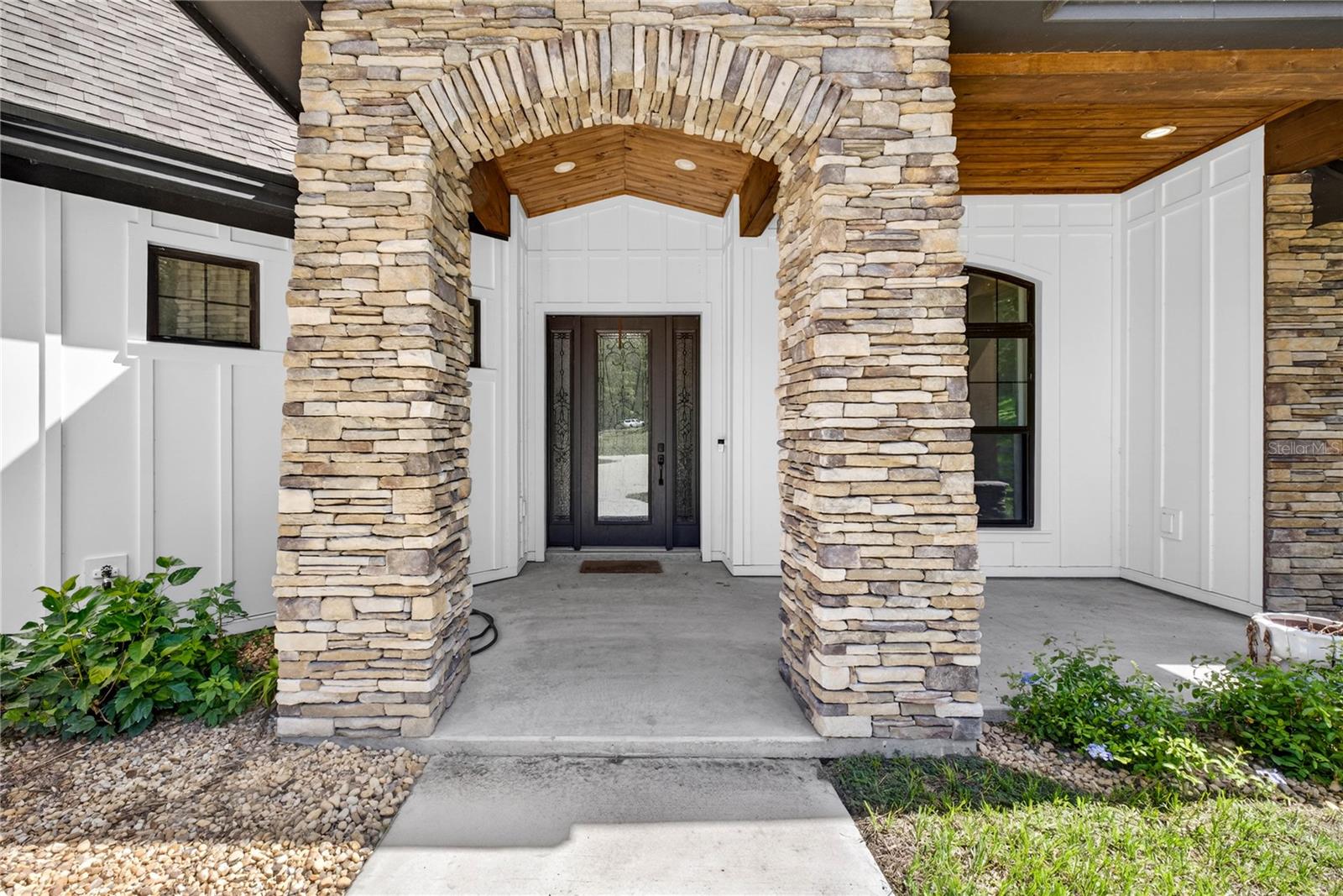 17265 MEADOW BLUFF VW — photo 15