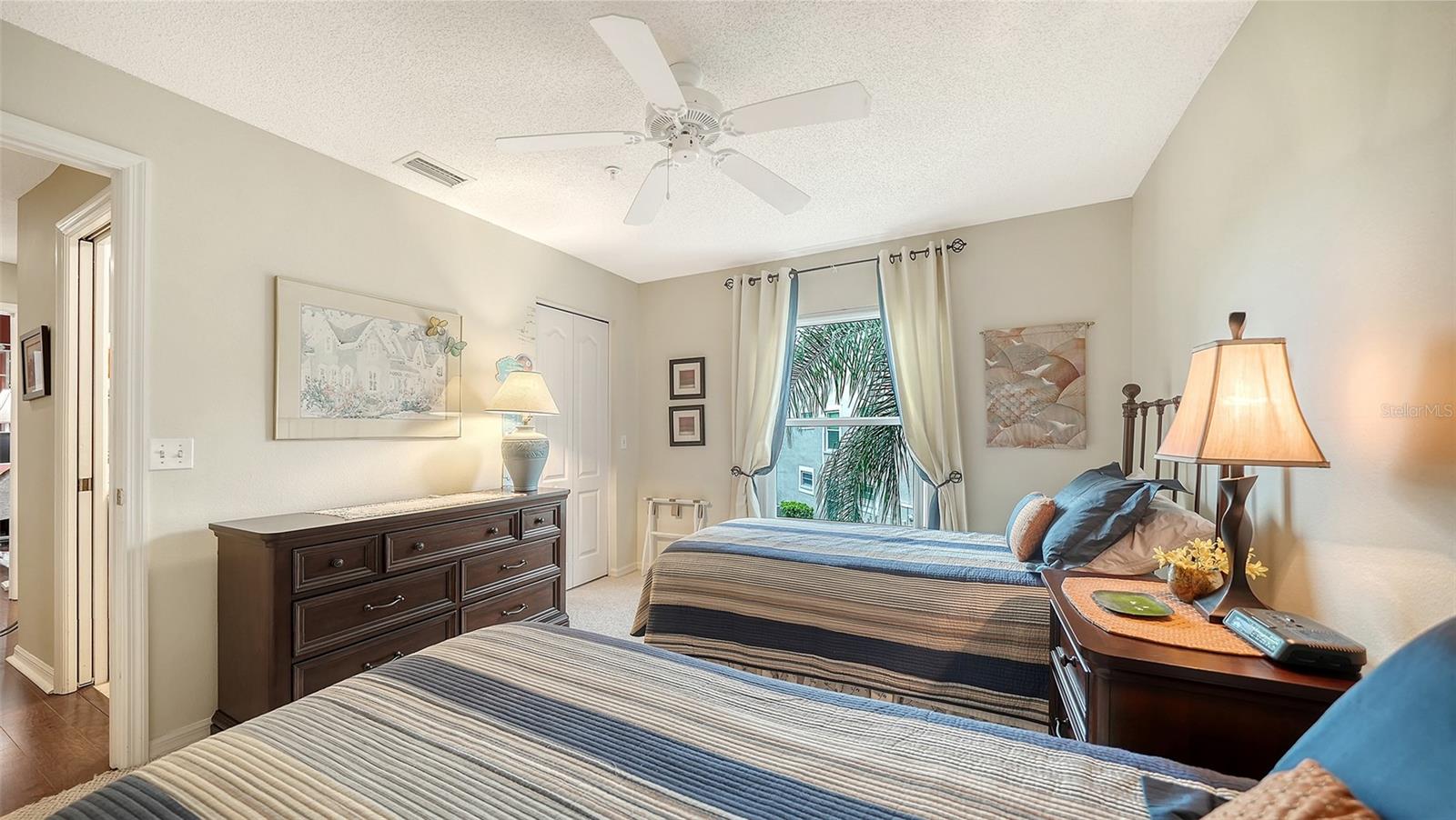 9641 CASTLE POINT DR #1226 — photo 33