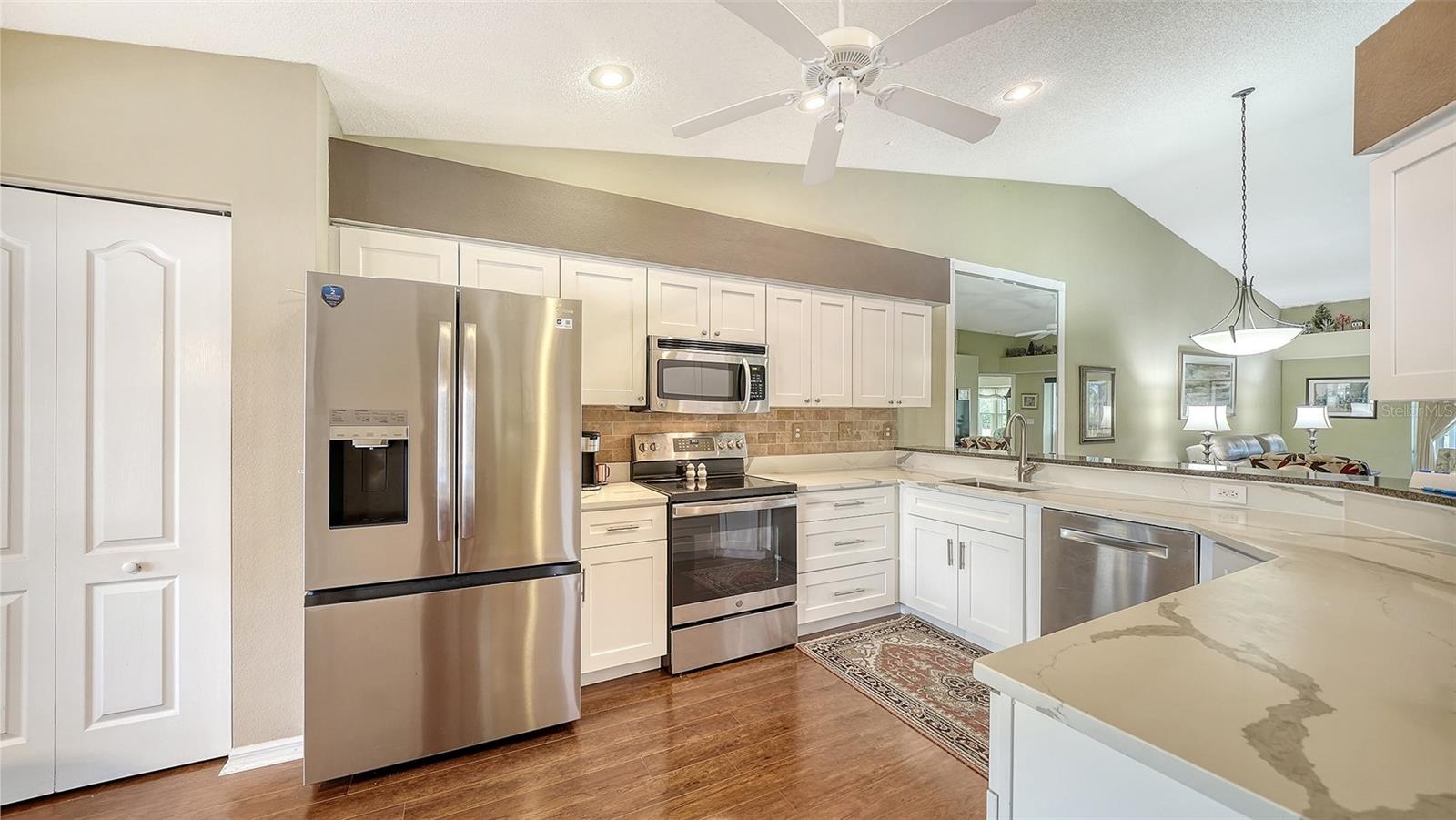 9641 CASTLE POINT DR #1226 — photo 17