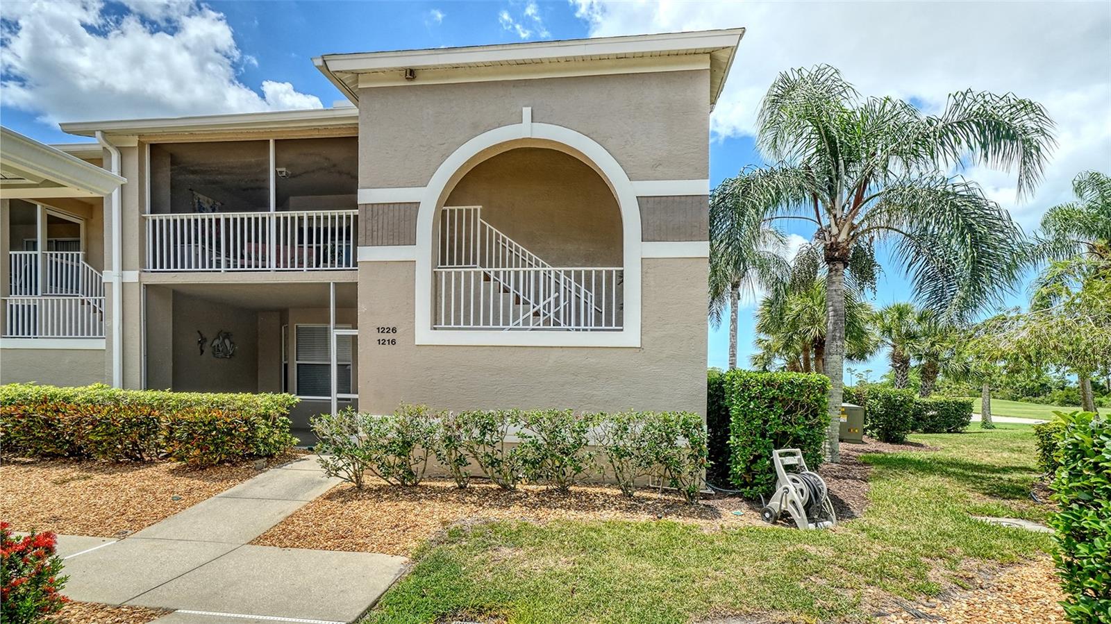9641 CASTLE POINT DR #1226 — photo 2