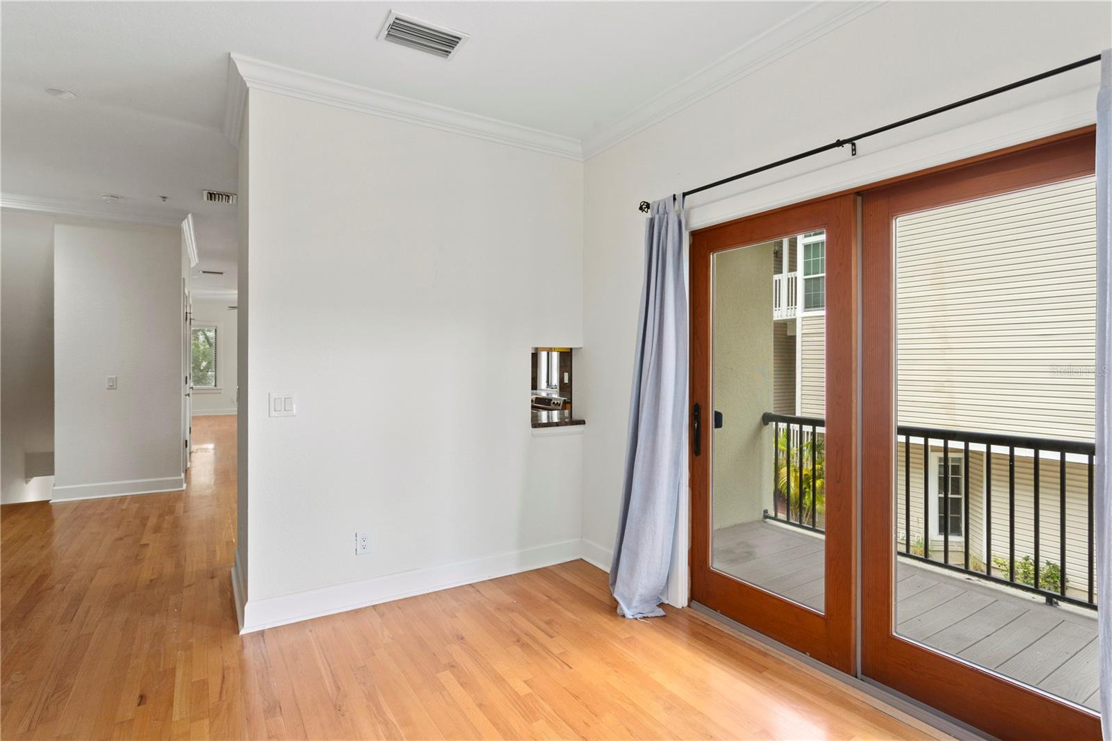 512 S GLEN AVE — photo 22