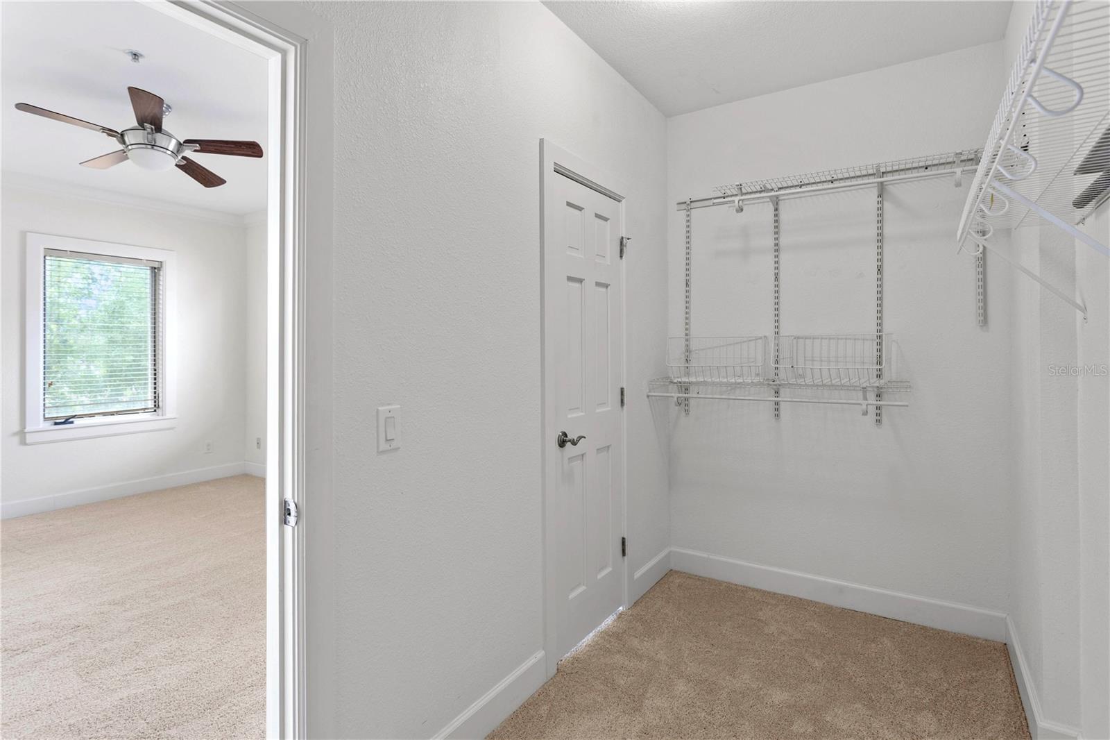 512 S GLEN AVE — photo 35