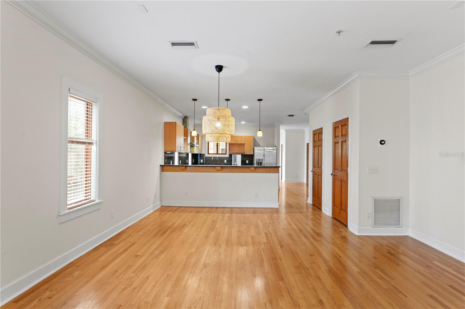 512 S GLEN AVE — photo 26
