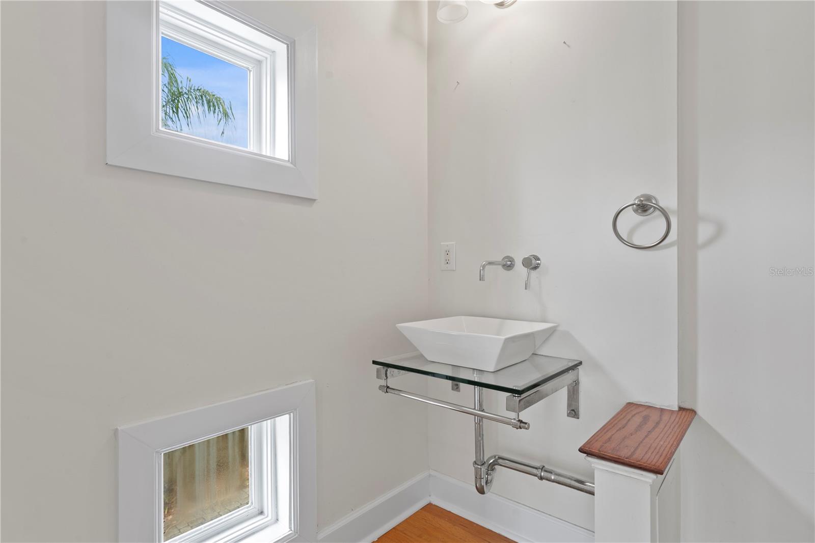 512 S GLEN AVE — photo 24