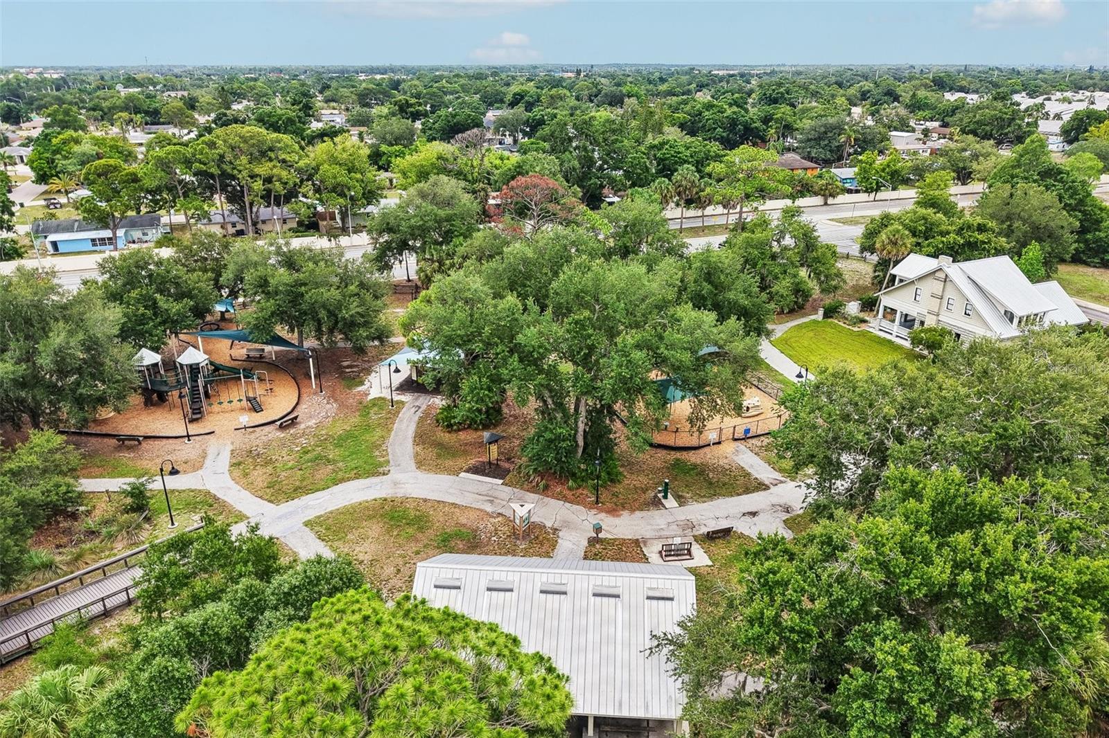 5005 BEE RIDGE RD — photo 24