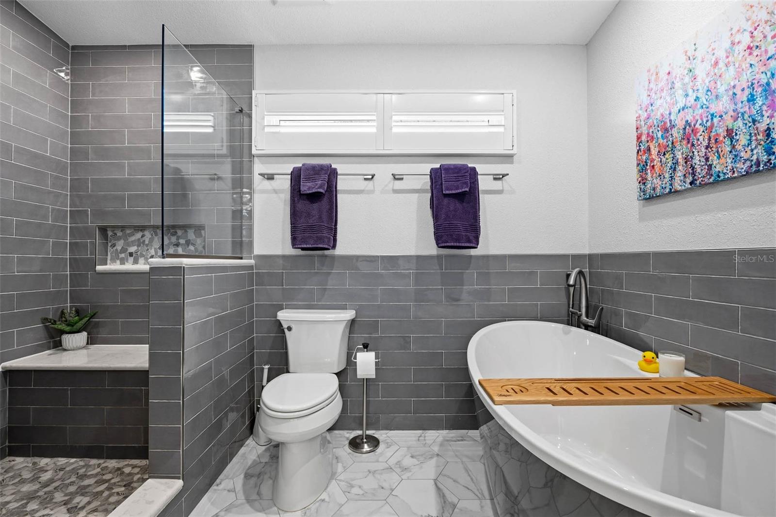 2395 HANOVER DR — photo 31